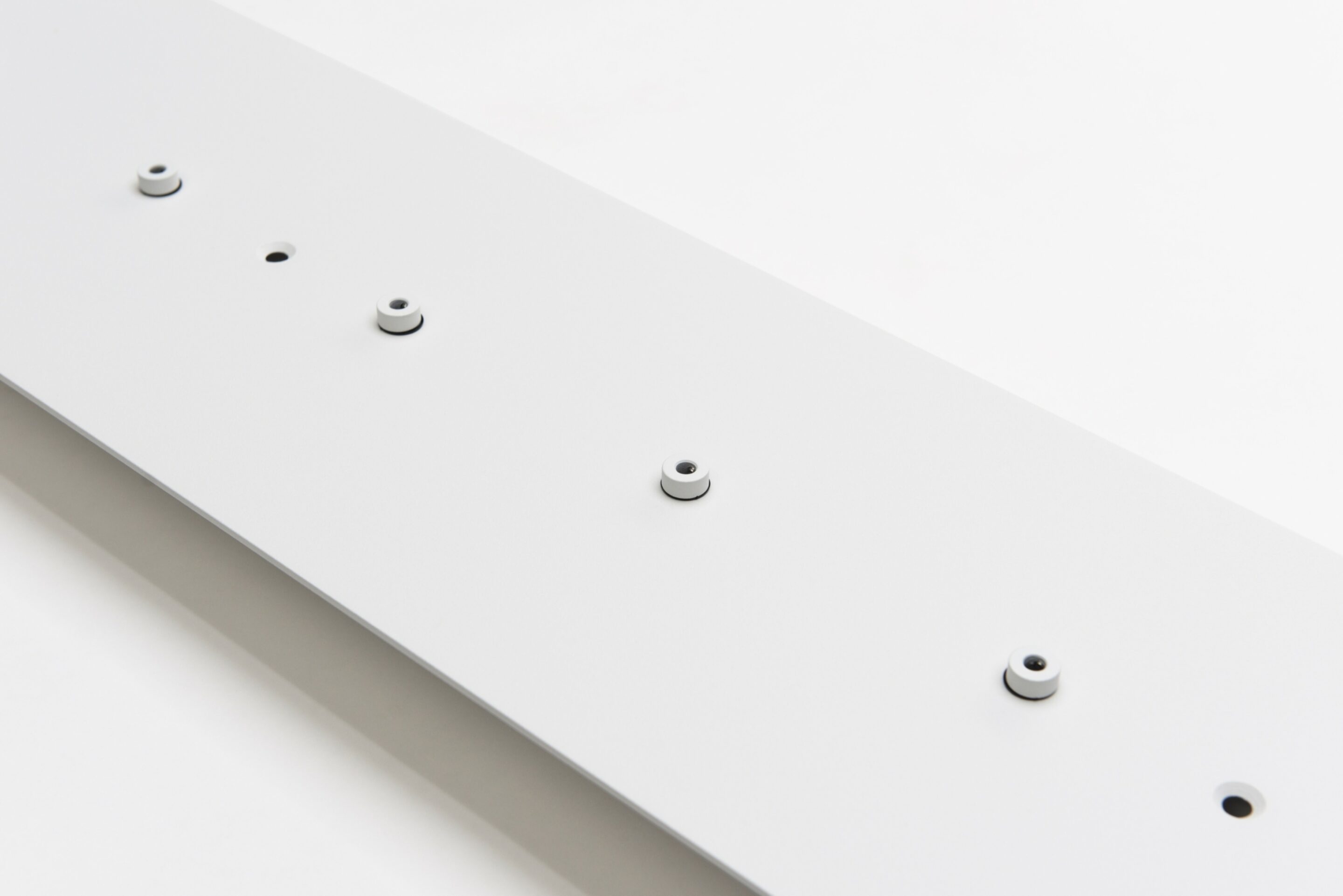 Canopy 9 Linear Outside Closeup