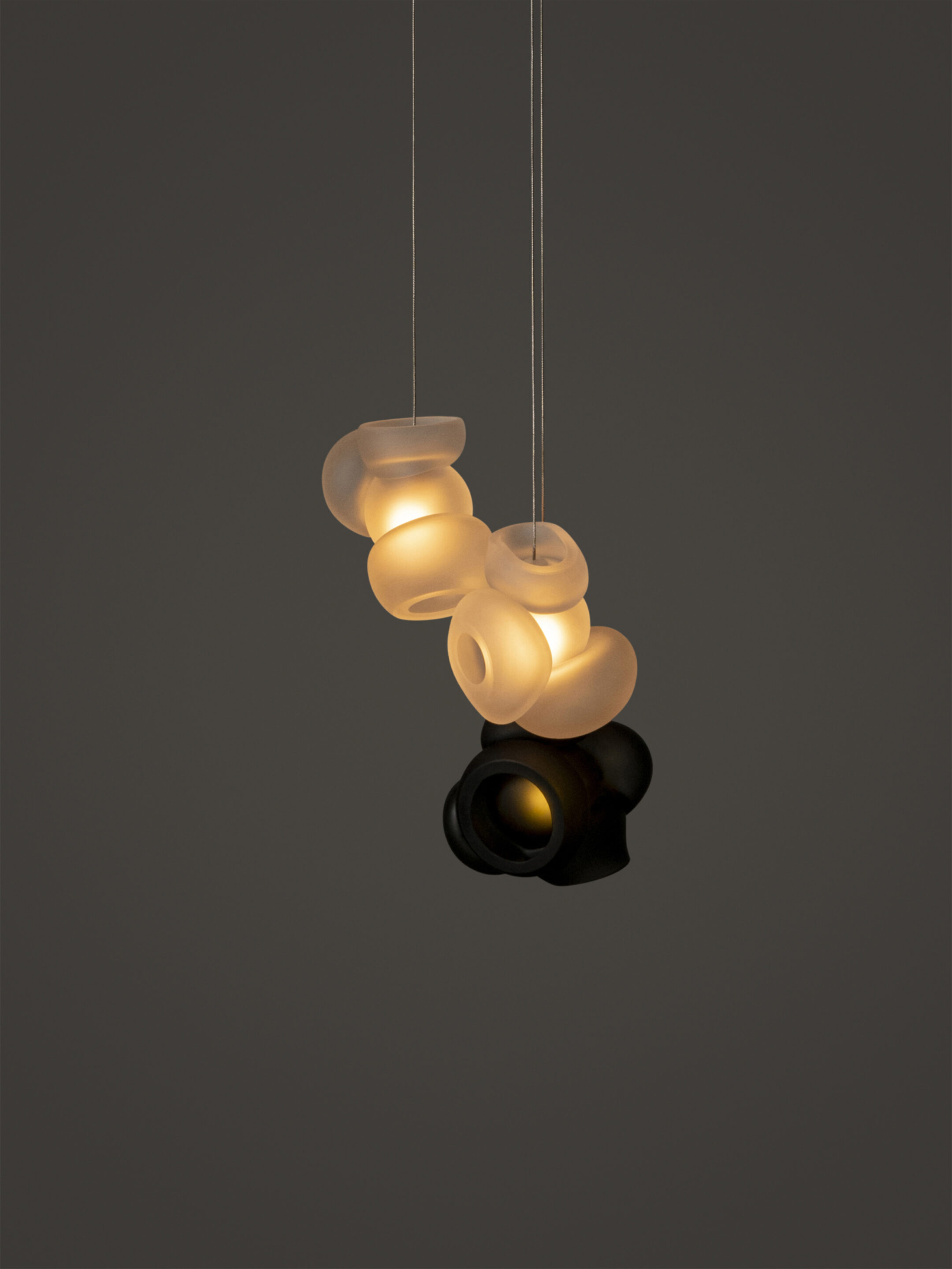 100 3 Random Clearw Grey Dark