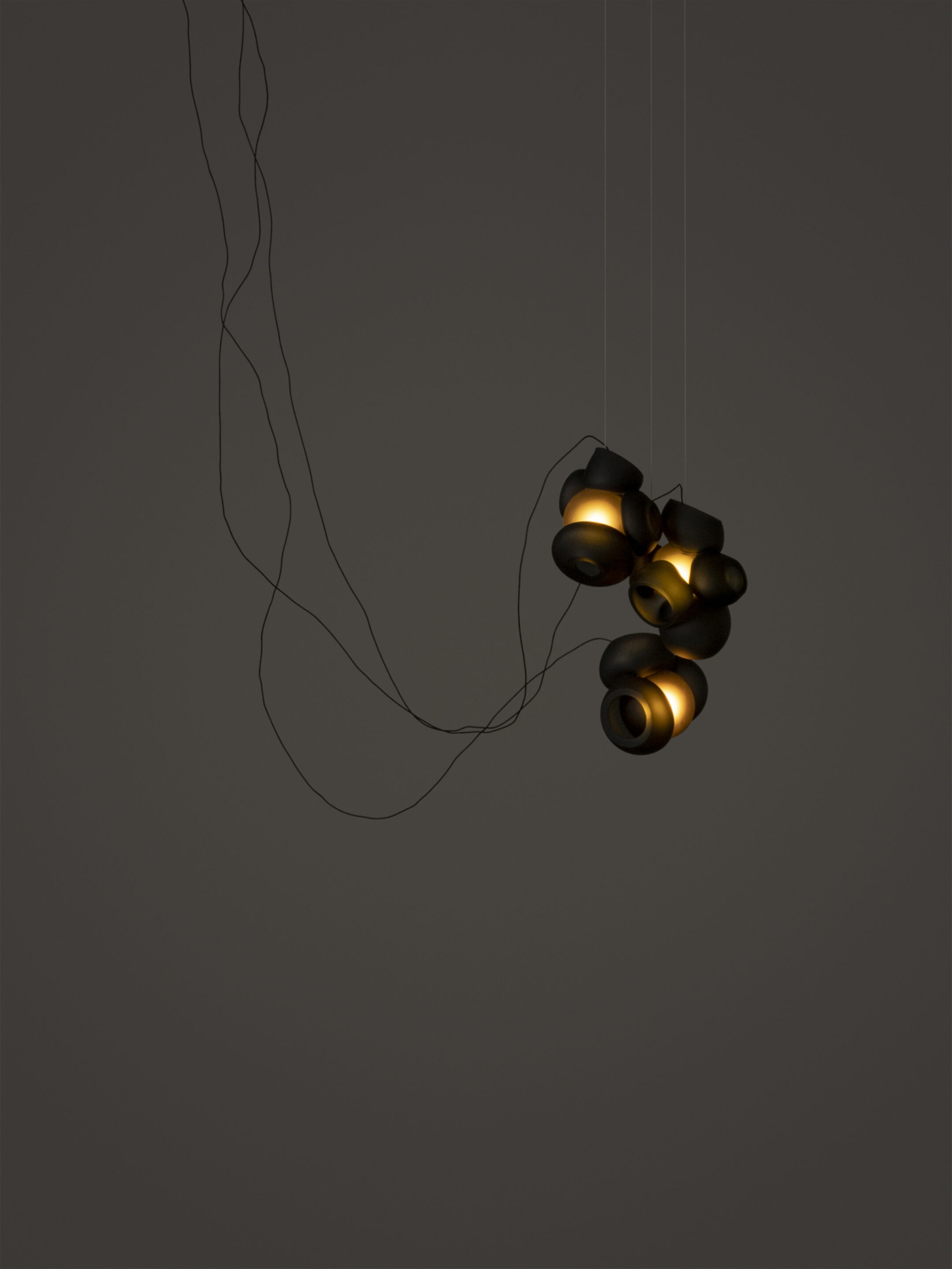 100 3 Sculptural Cable Black Grey Dark