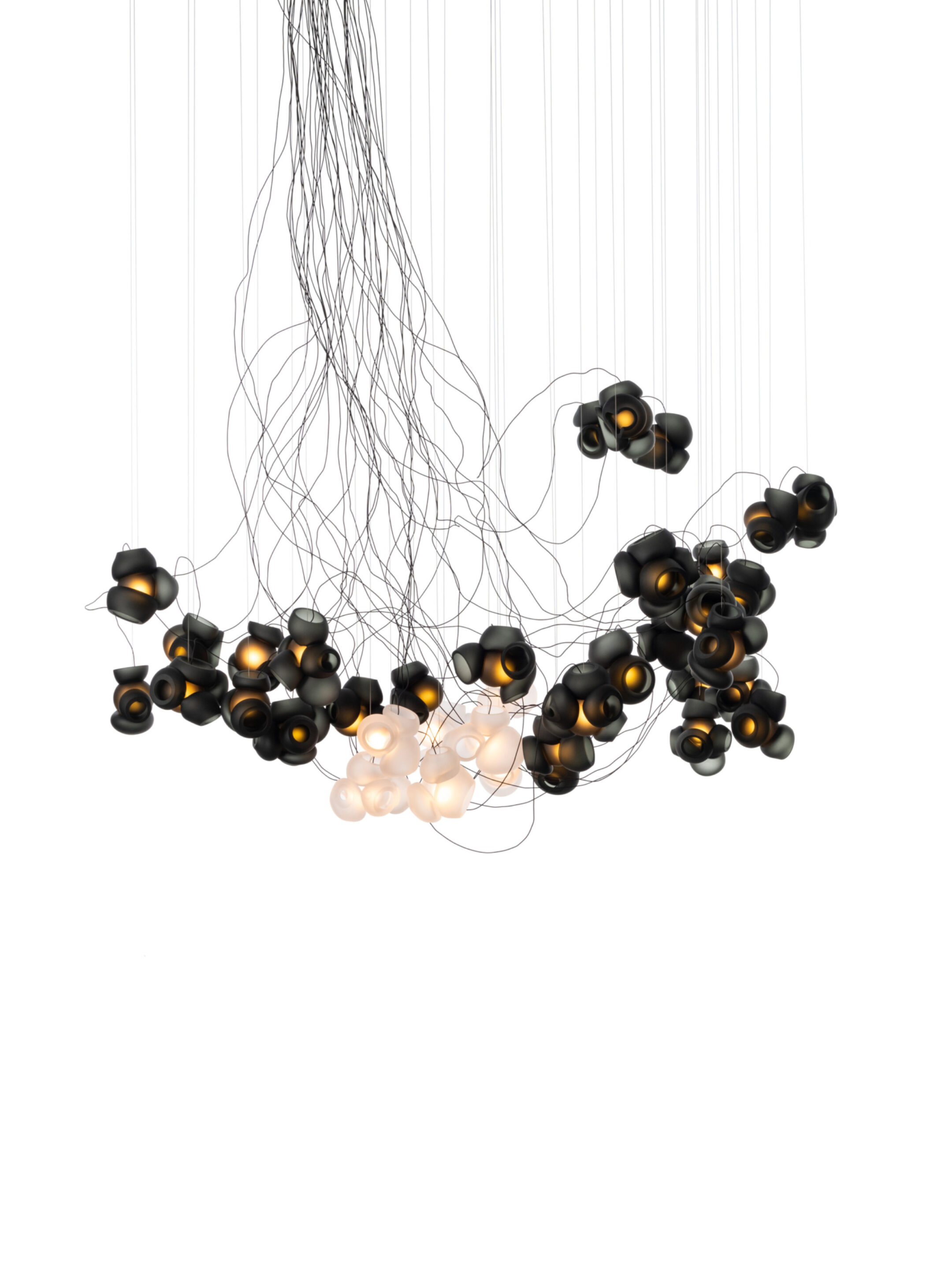 100 37 Sculptural Cable Black Greyw Clear On