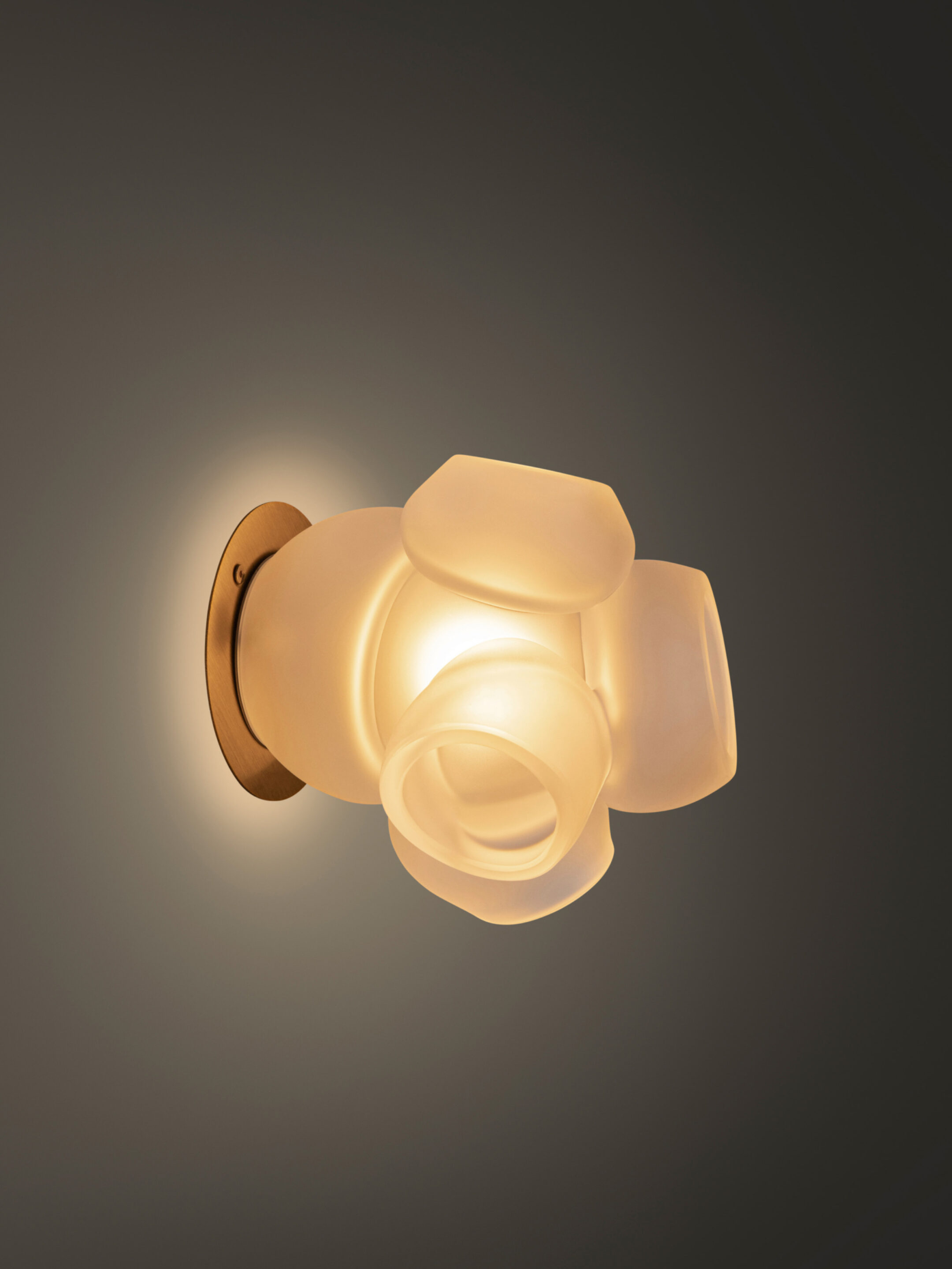 100sp Brass Clear Dark