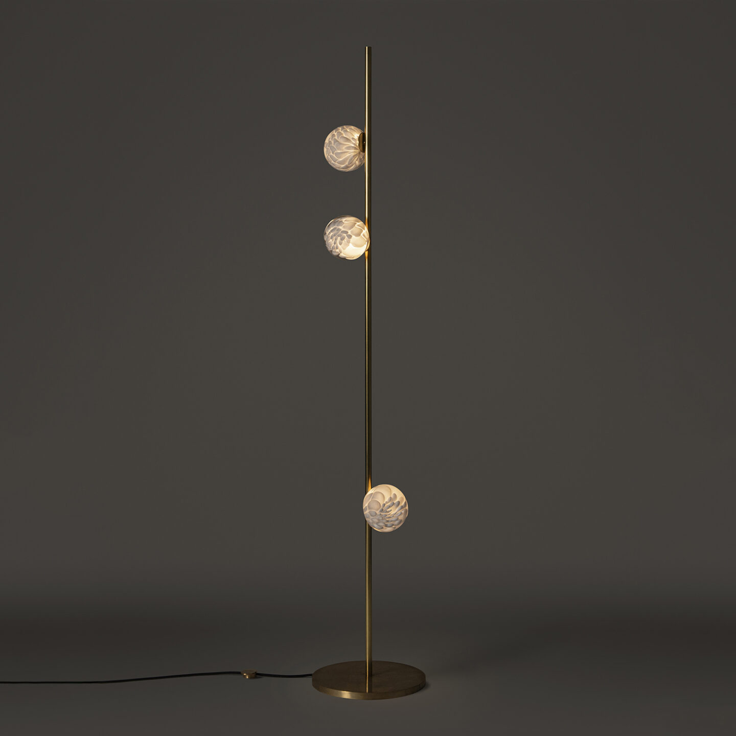 118 3 Floor 6ft Brass Dark thumb