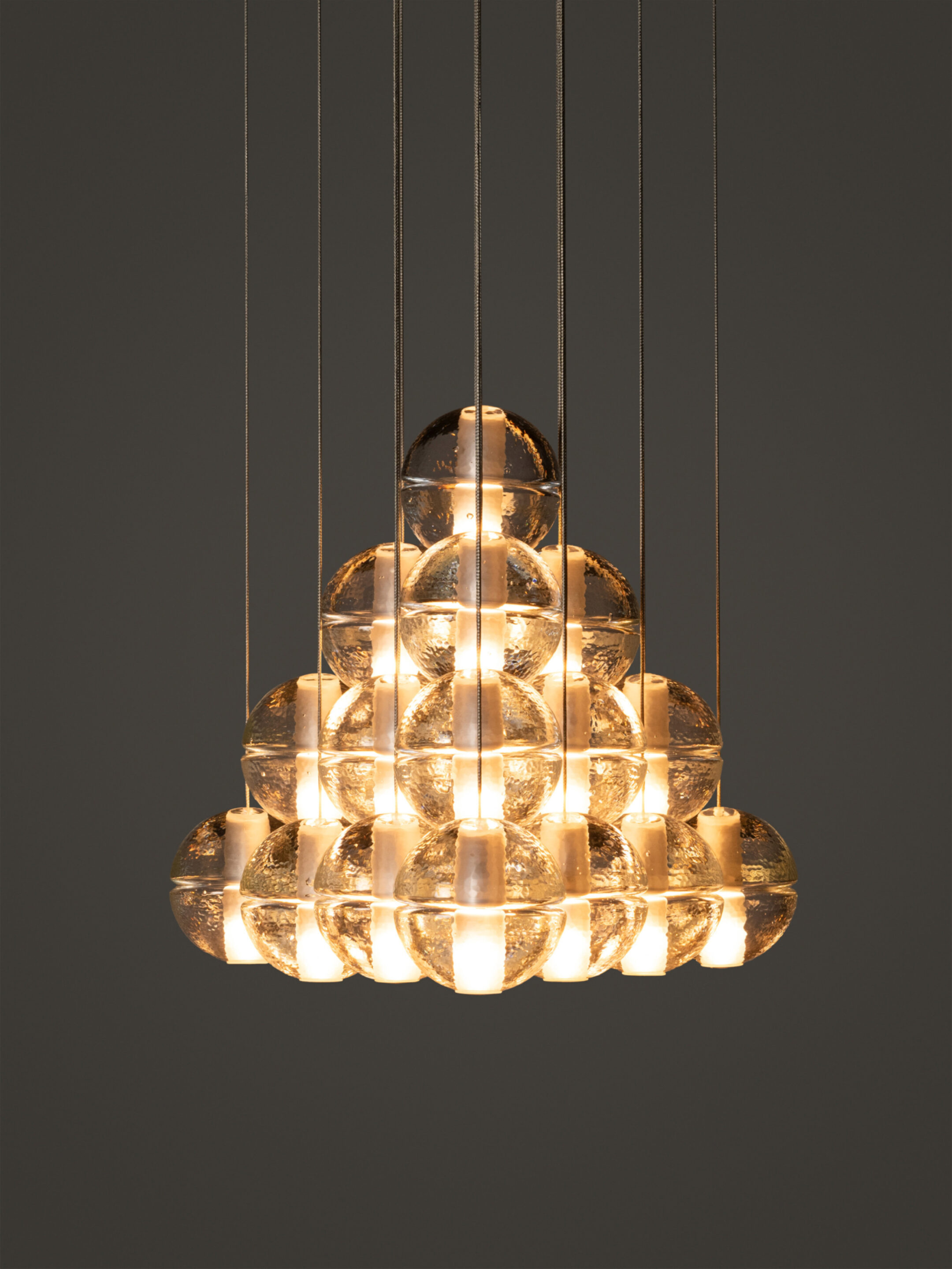 14 19 Geometric Dark