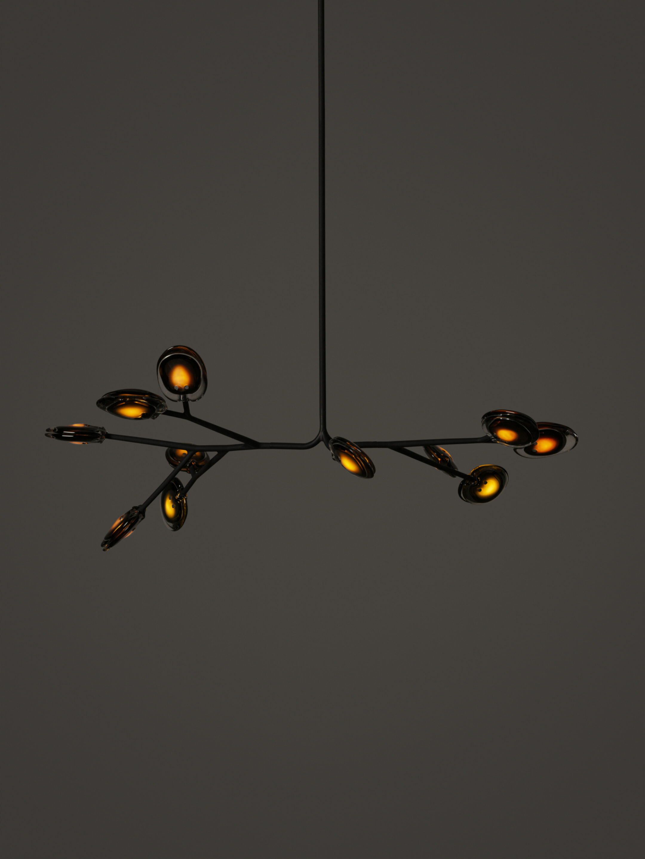 16 11a 2 Grey1 Dark