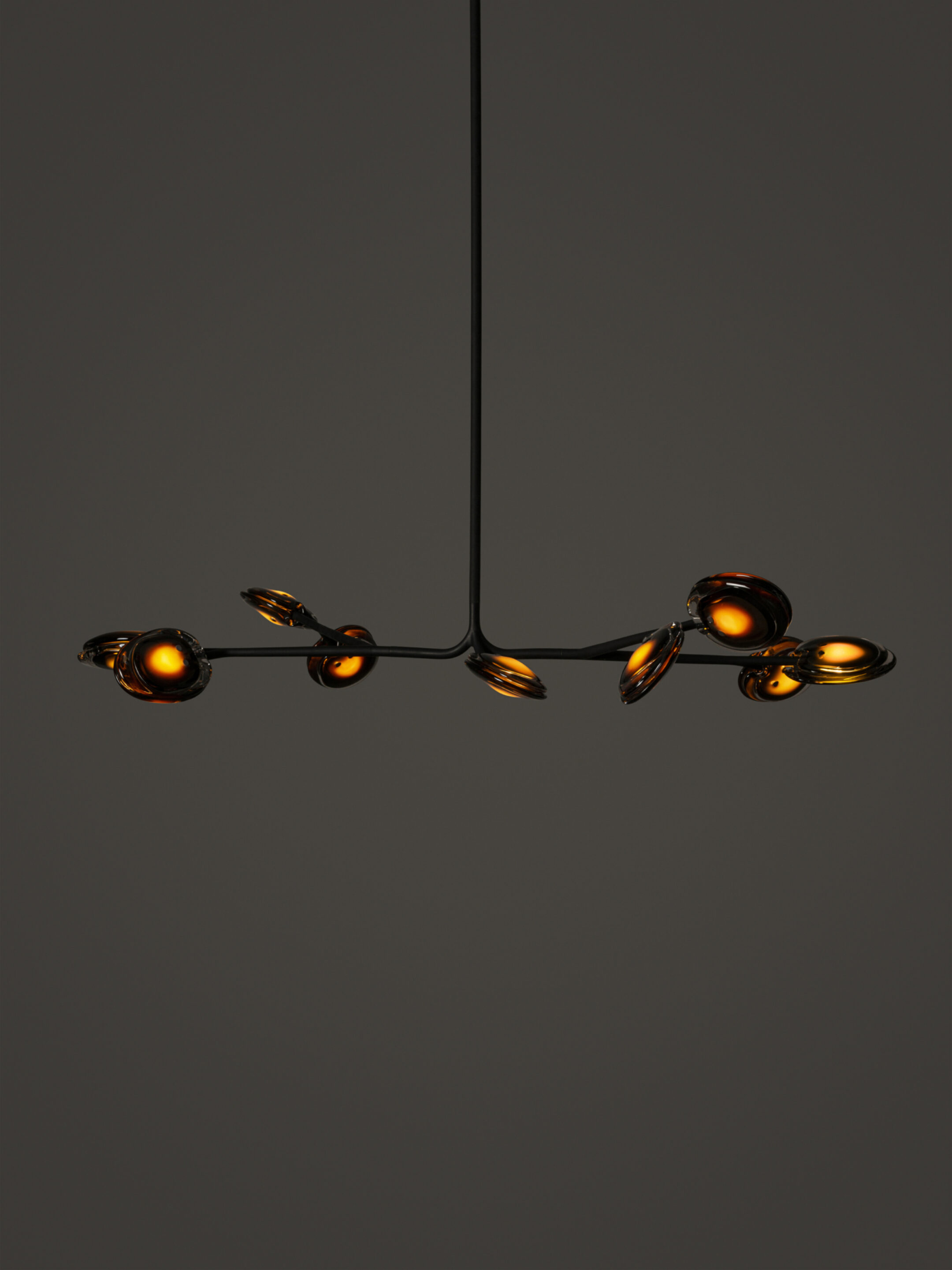 16 9a 2 Grey1 Dark