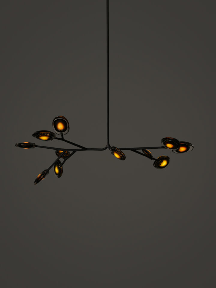 16 11a 2 Grey1 Dark
