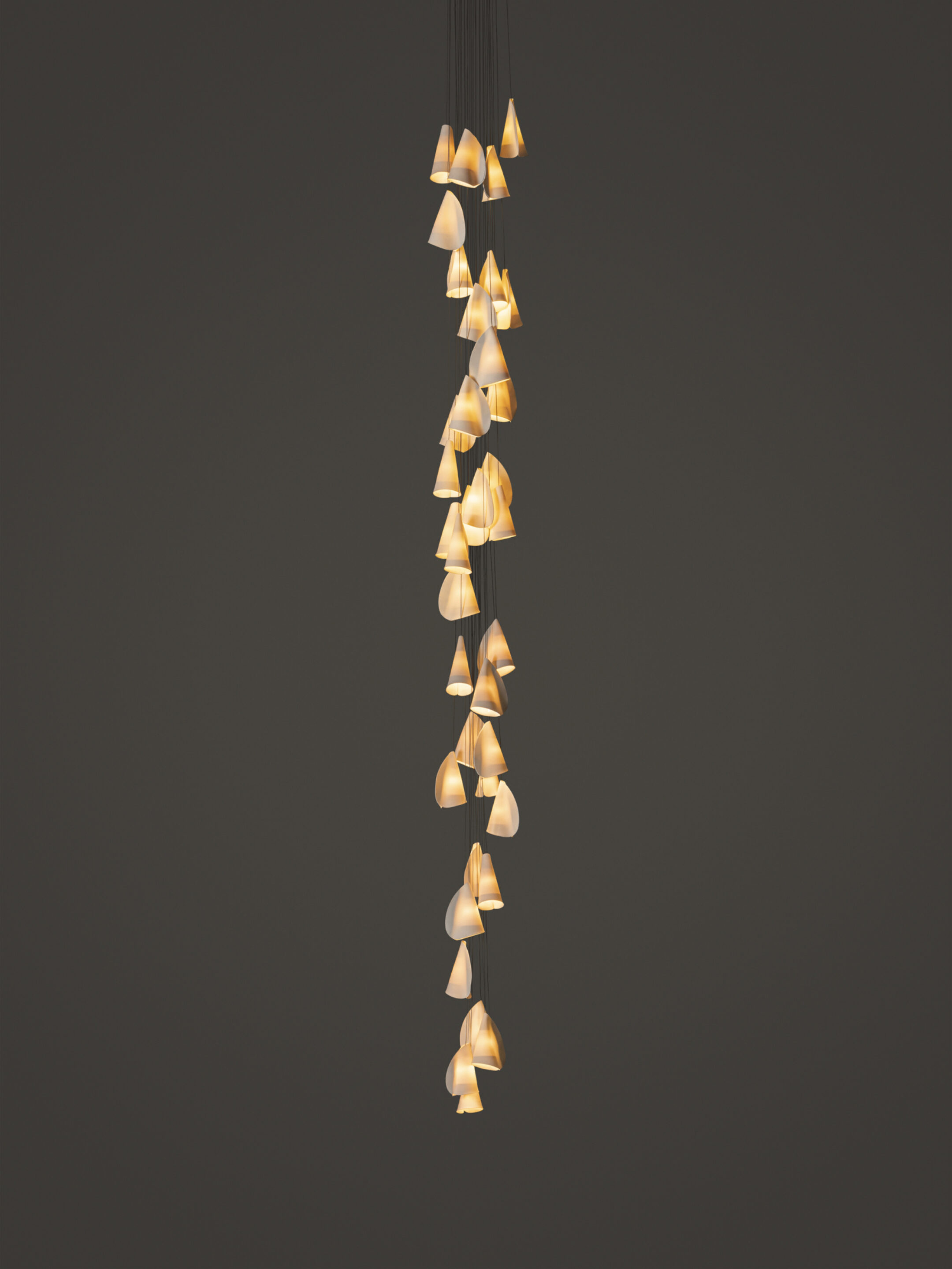21 37 Cluster Column Long Dark