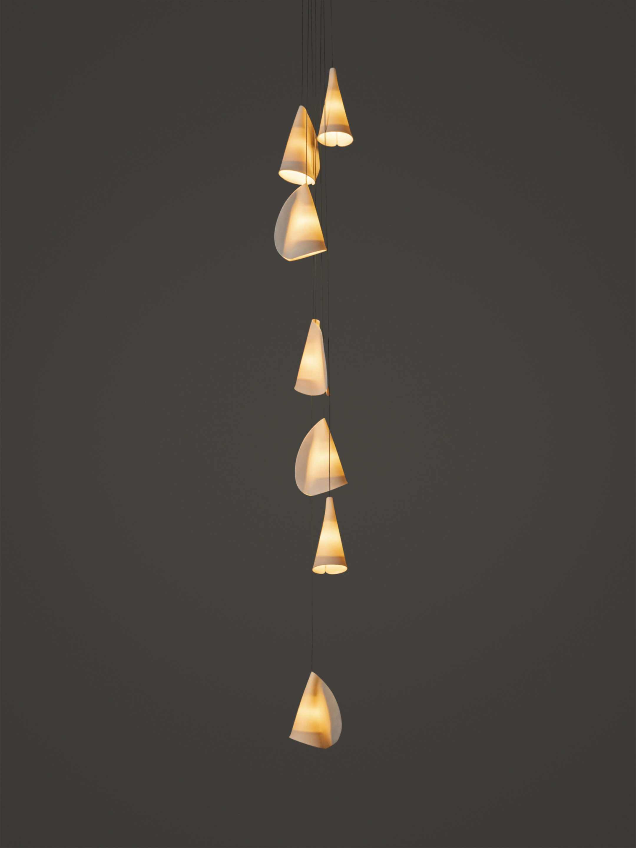 21 7 Cluster Column Dark