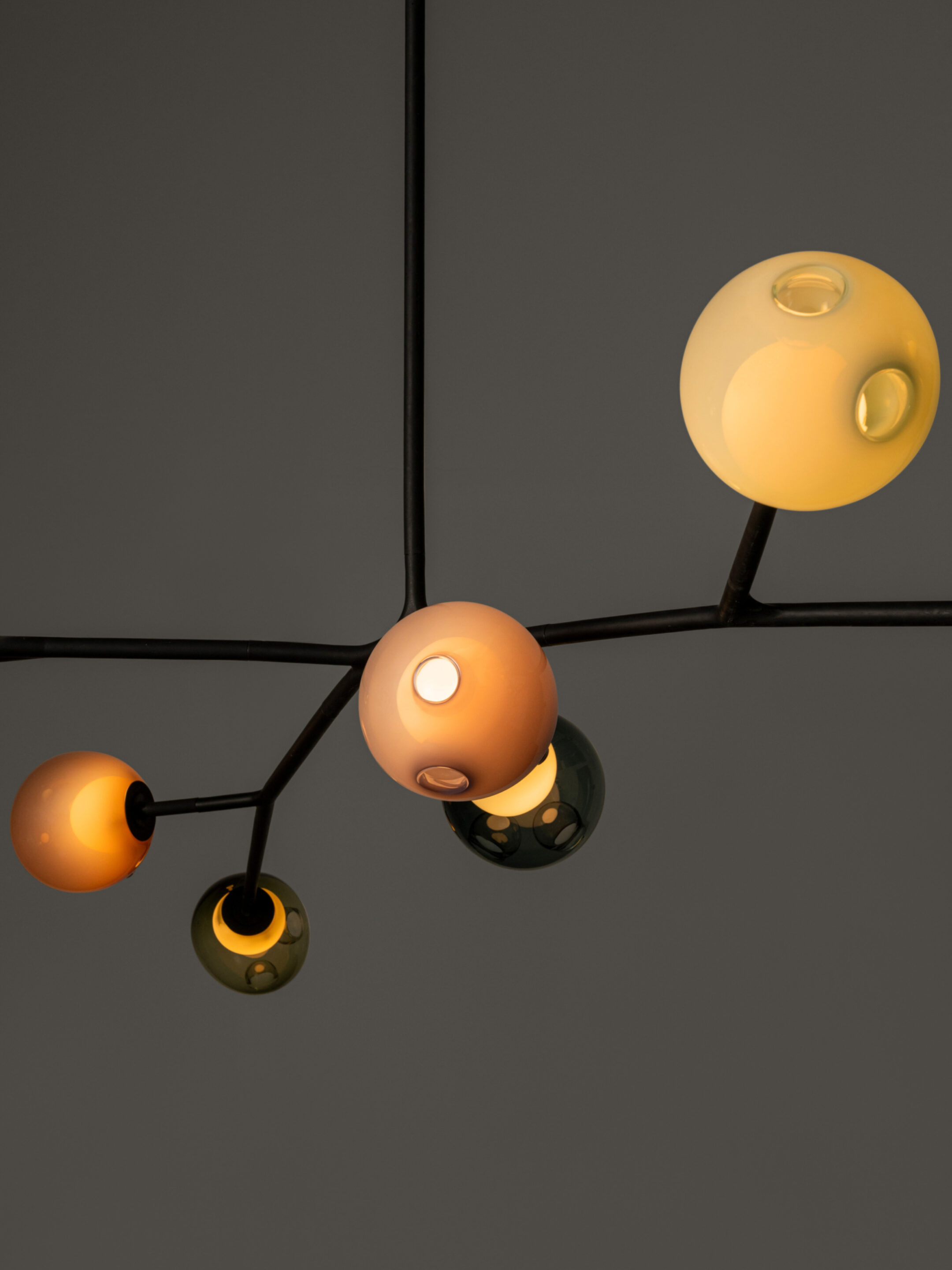 28 11a 1 Armature Colours Details