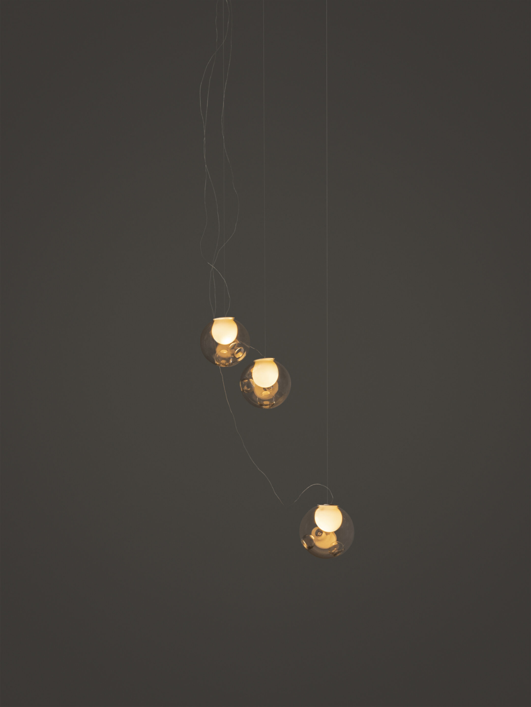 28 3 Sculptural Cable Nickel Clear Dark
