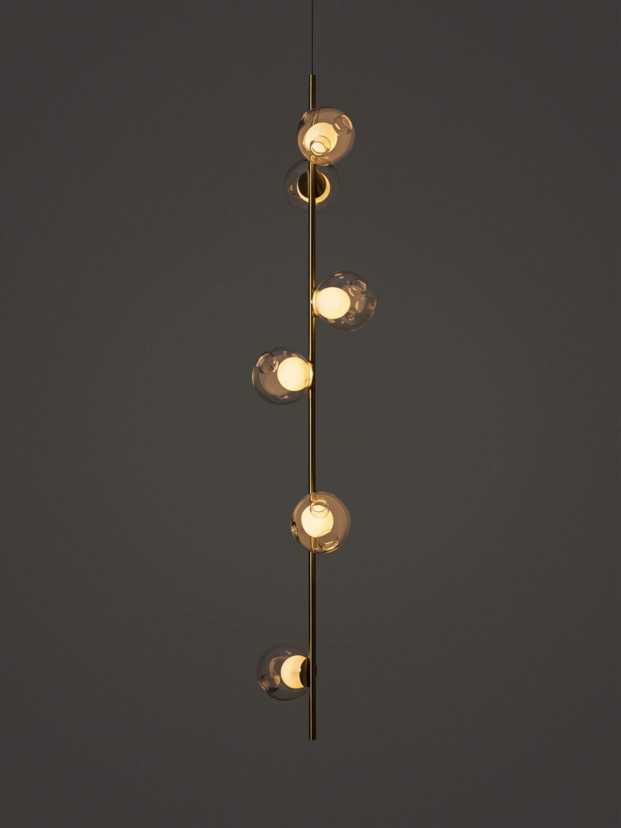 28 6 Suspended V Brass Clear Dark