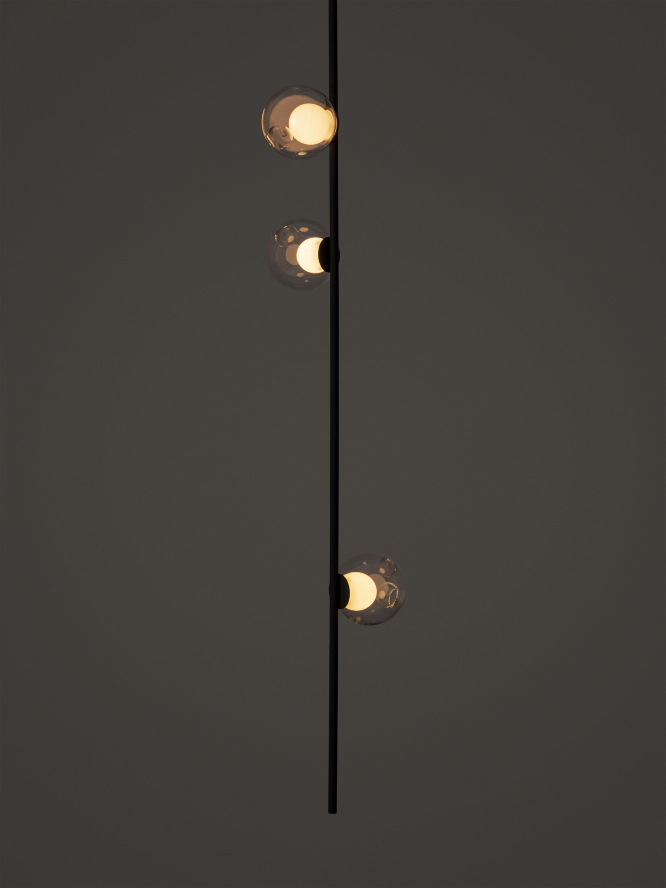 28 3 Ceiling 6ft Black Clear Dark