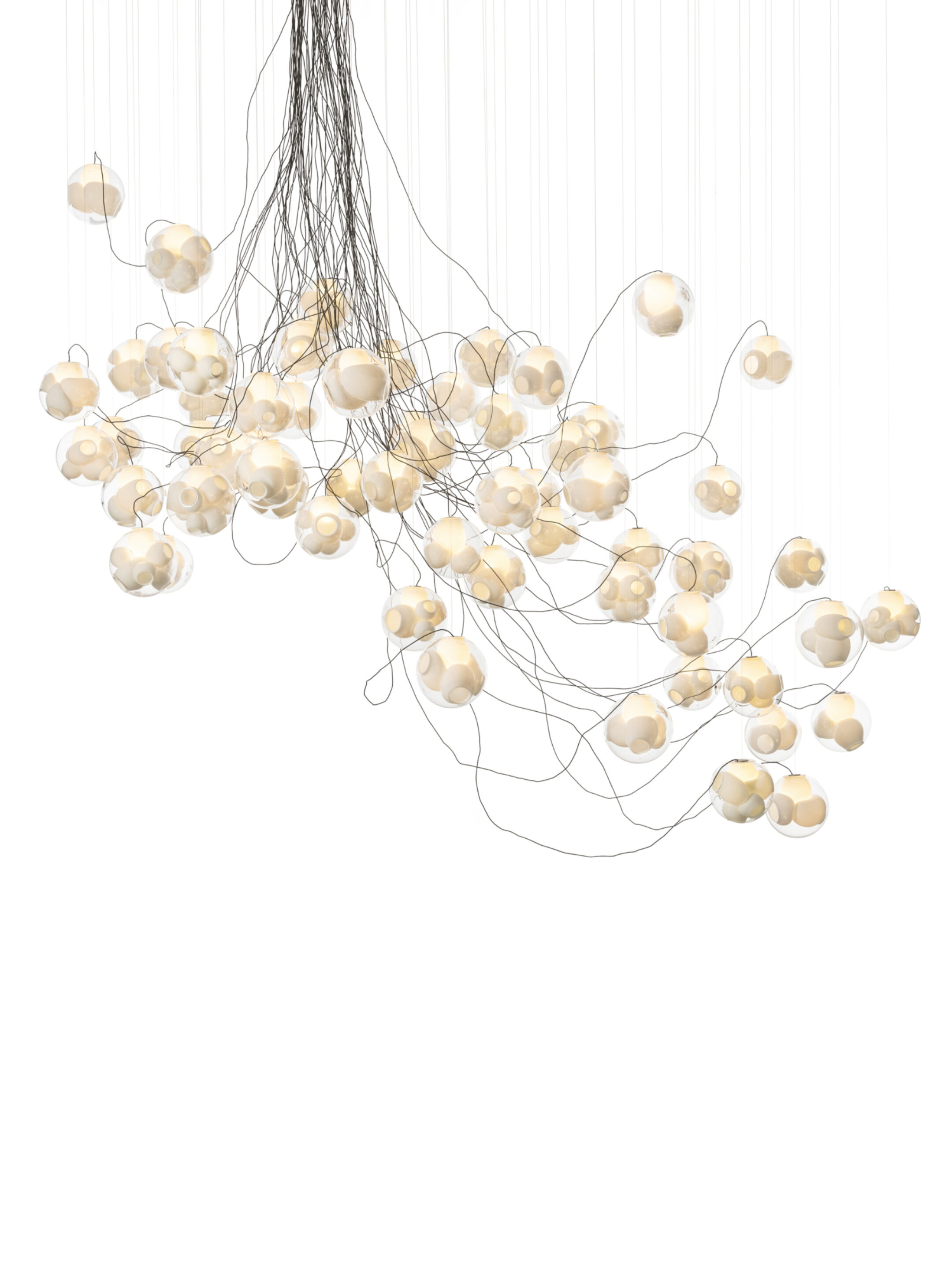 38v 61 Sculptural Cable Black On