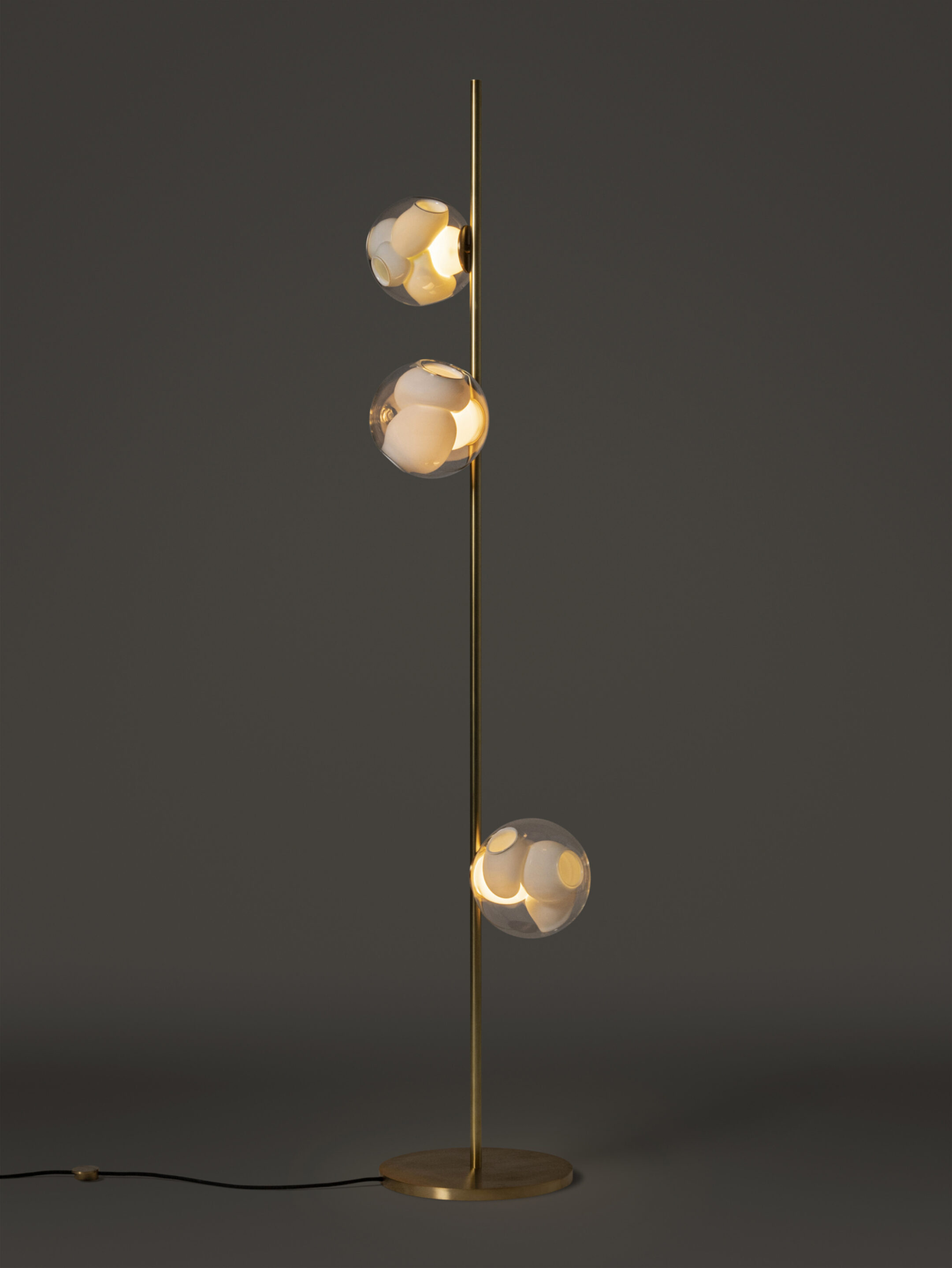 38v 3 Floor 6ft Brass Dark