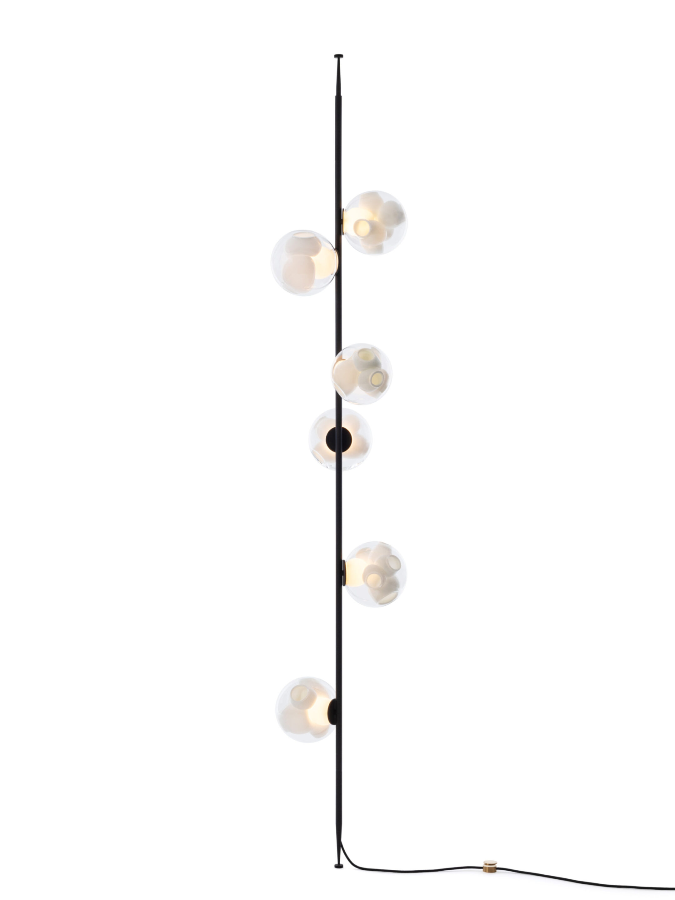 38v 6 Column 8ft Straight Black On