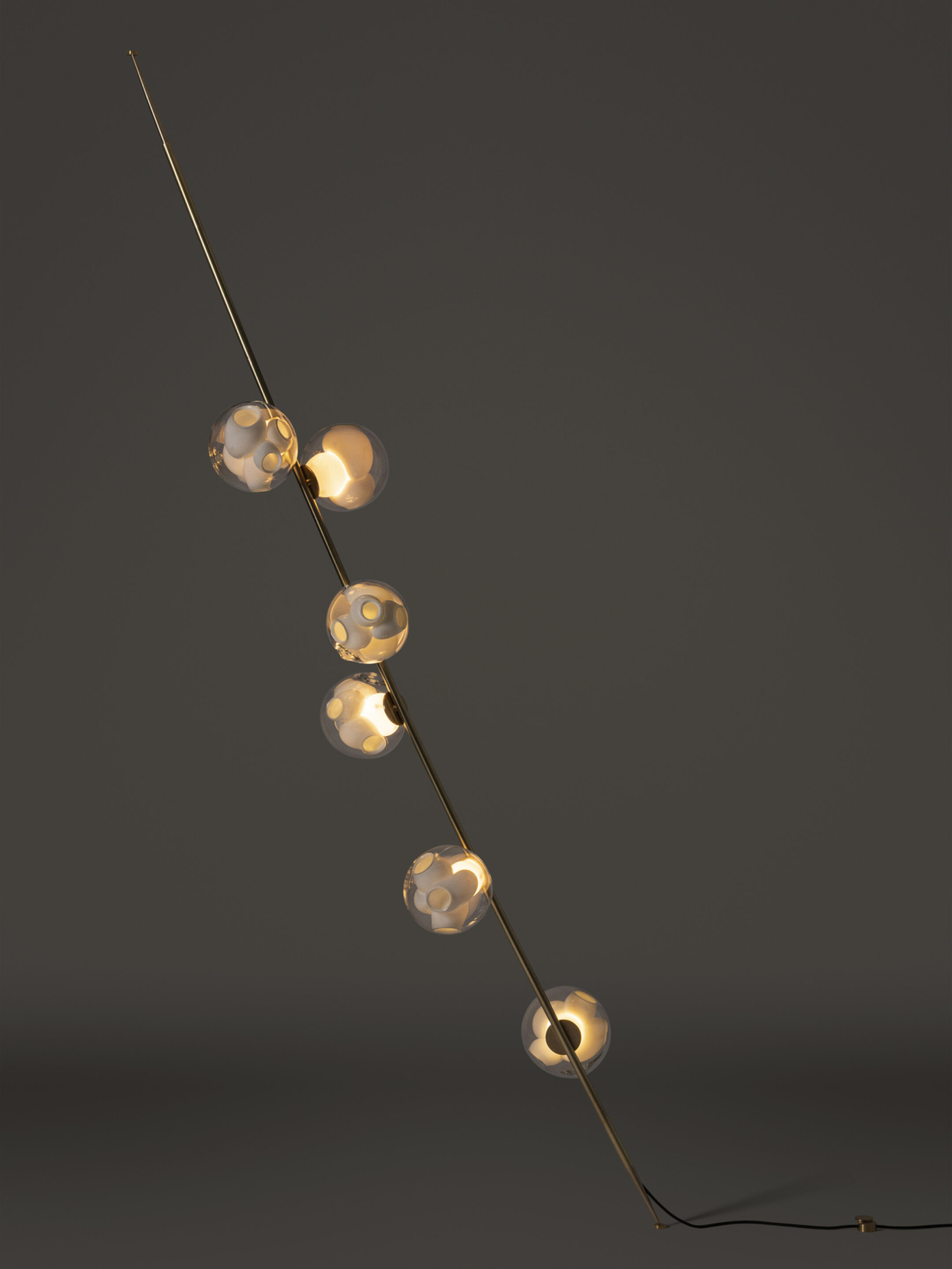 38v 6 Column 9ft Brass Dark