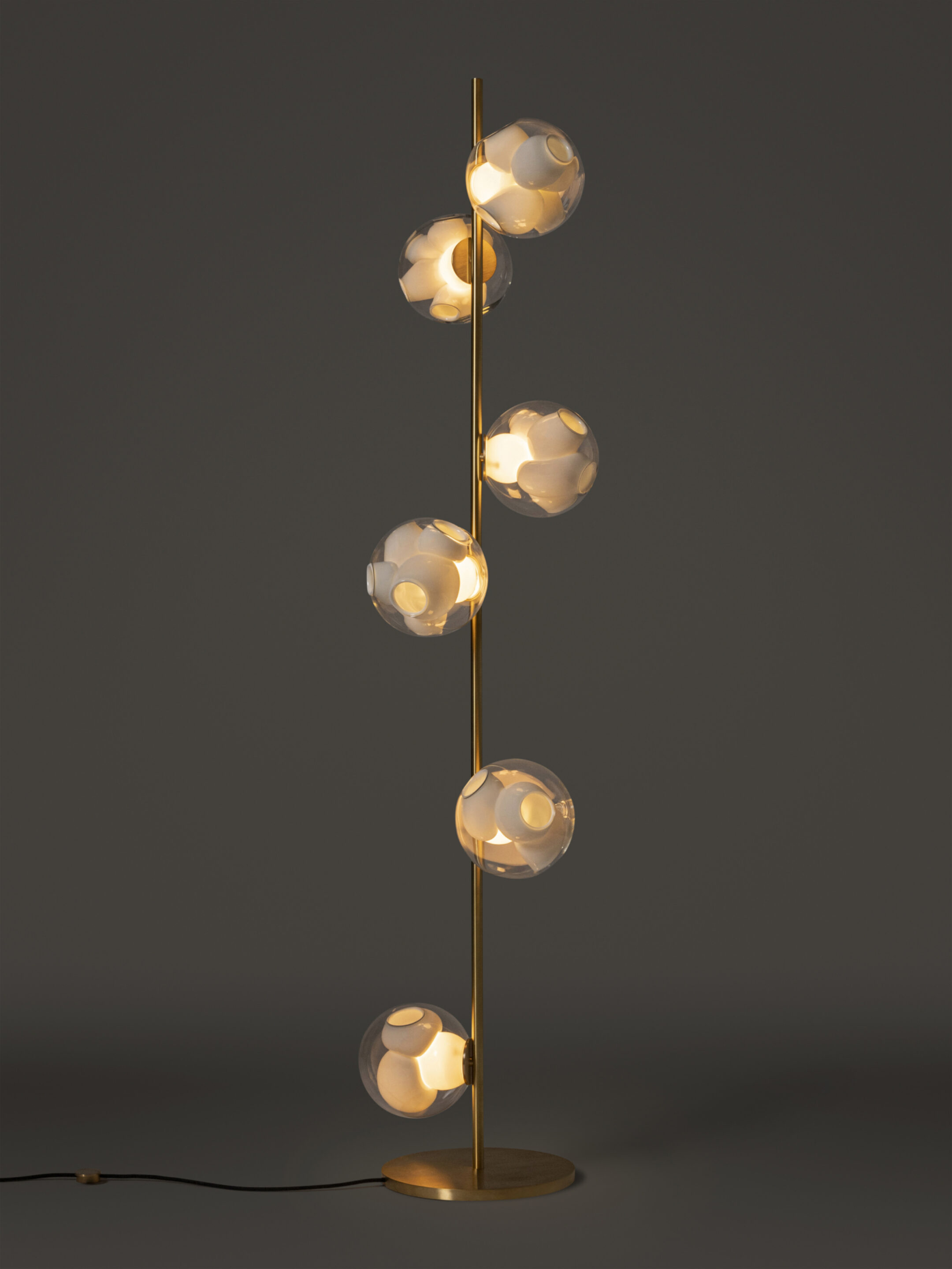 38v 6 Floor Brass Dark