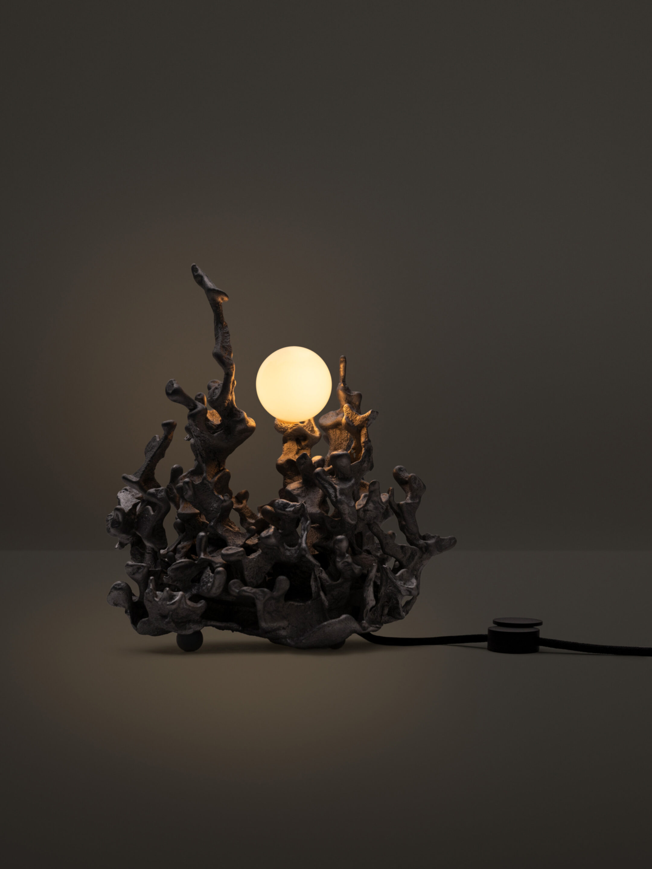 44 2026 10 Dark