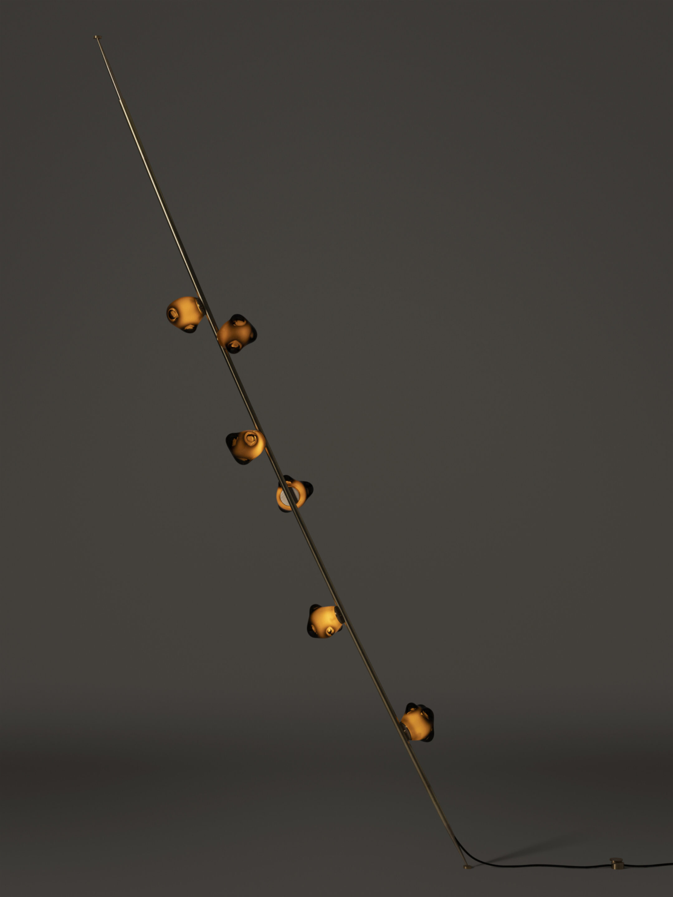 57 6 Column 9ft Brass Grey Dark