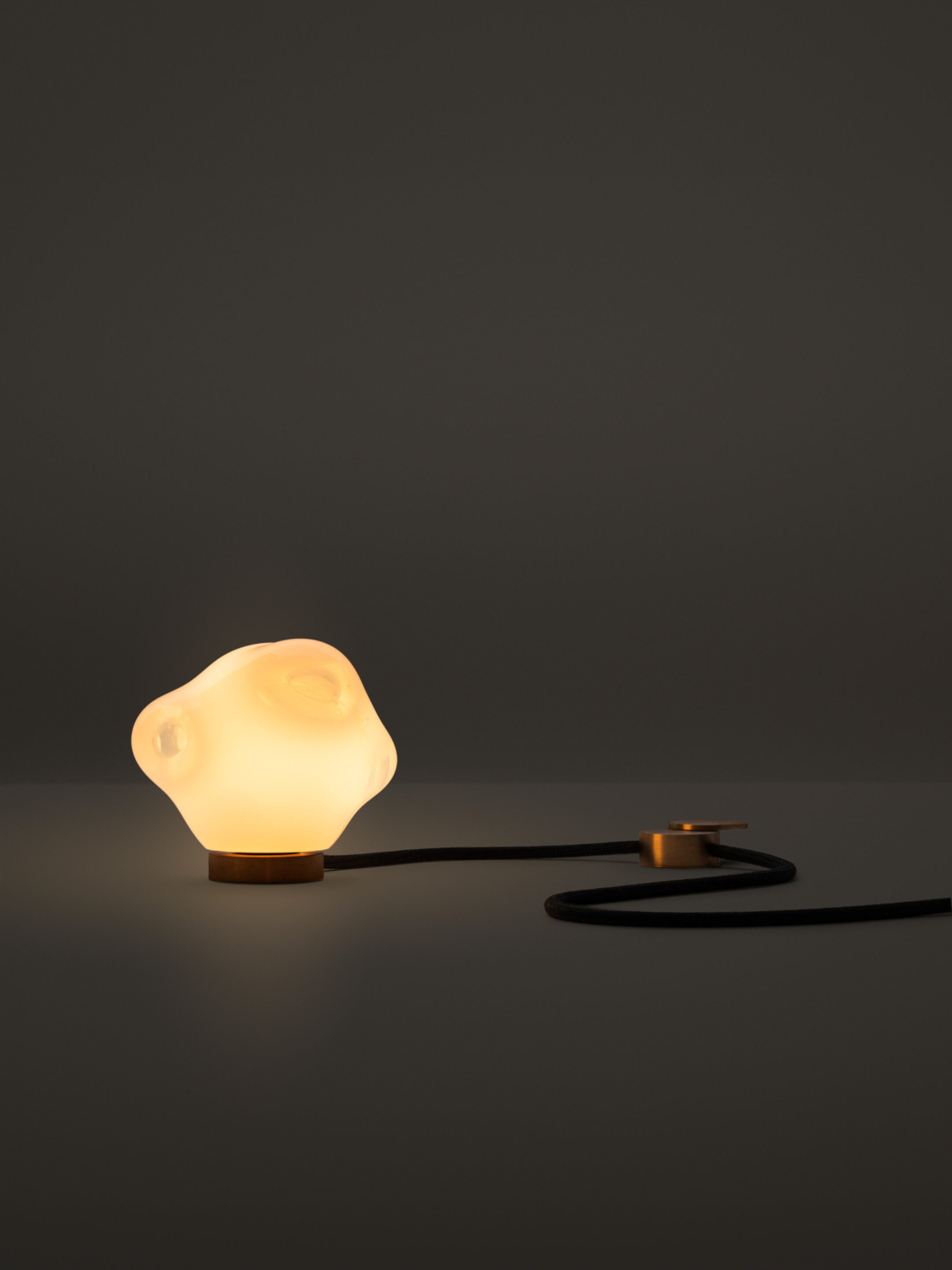 57t Opaline Dark