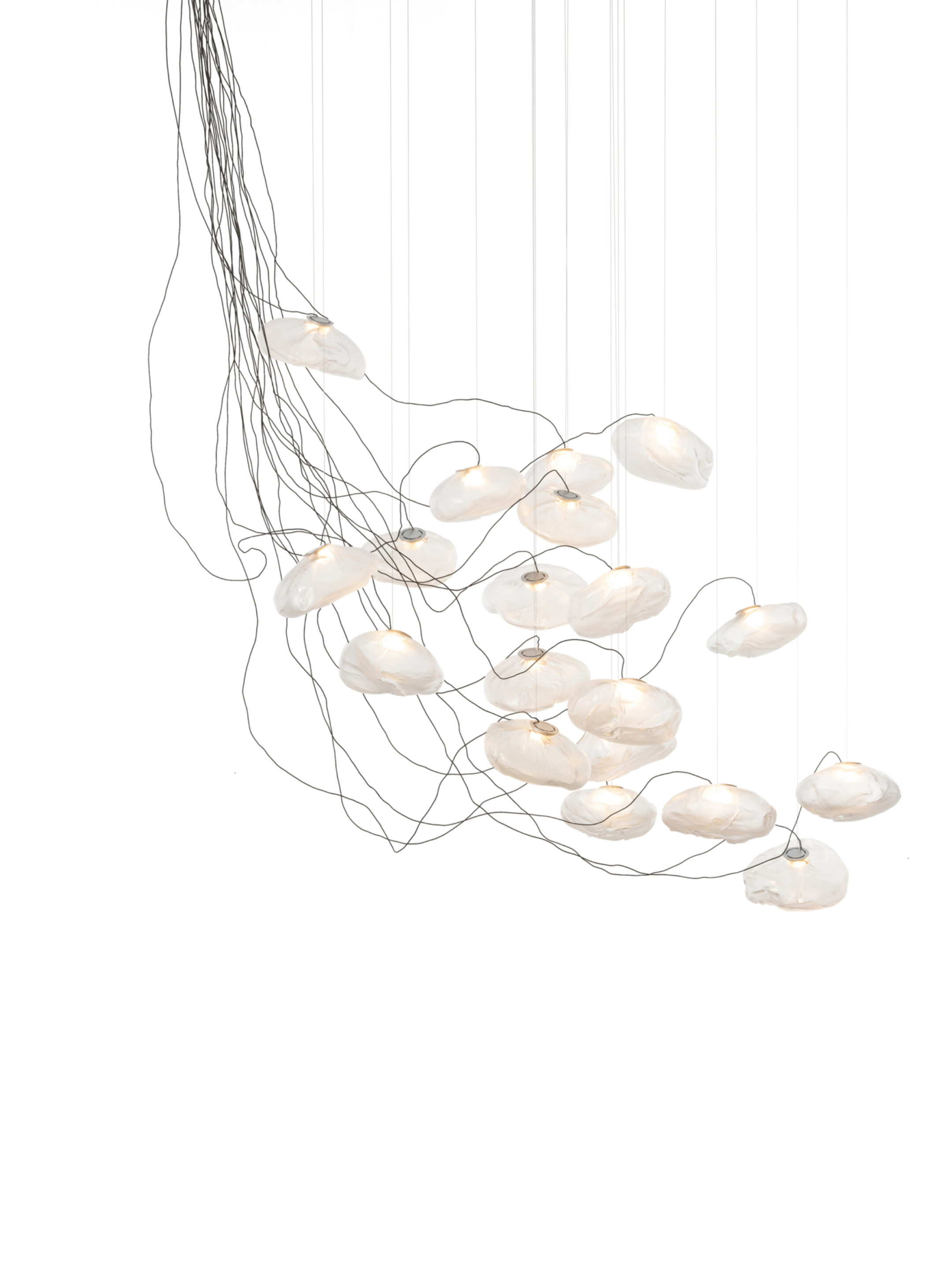 73 19 Sculptural Cable Black On