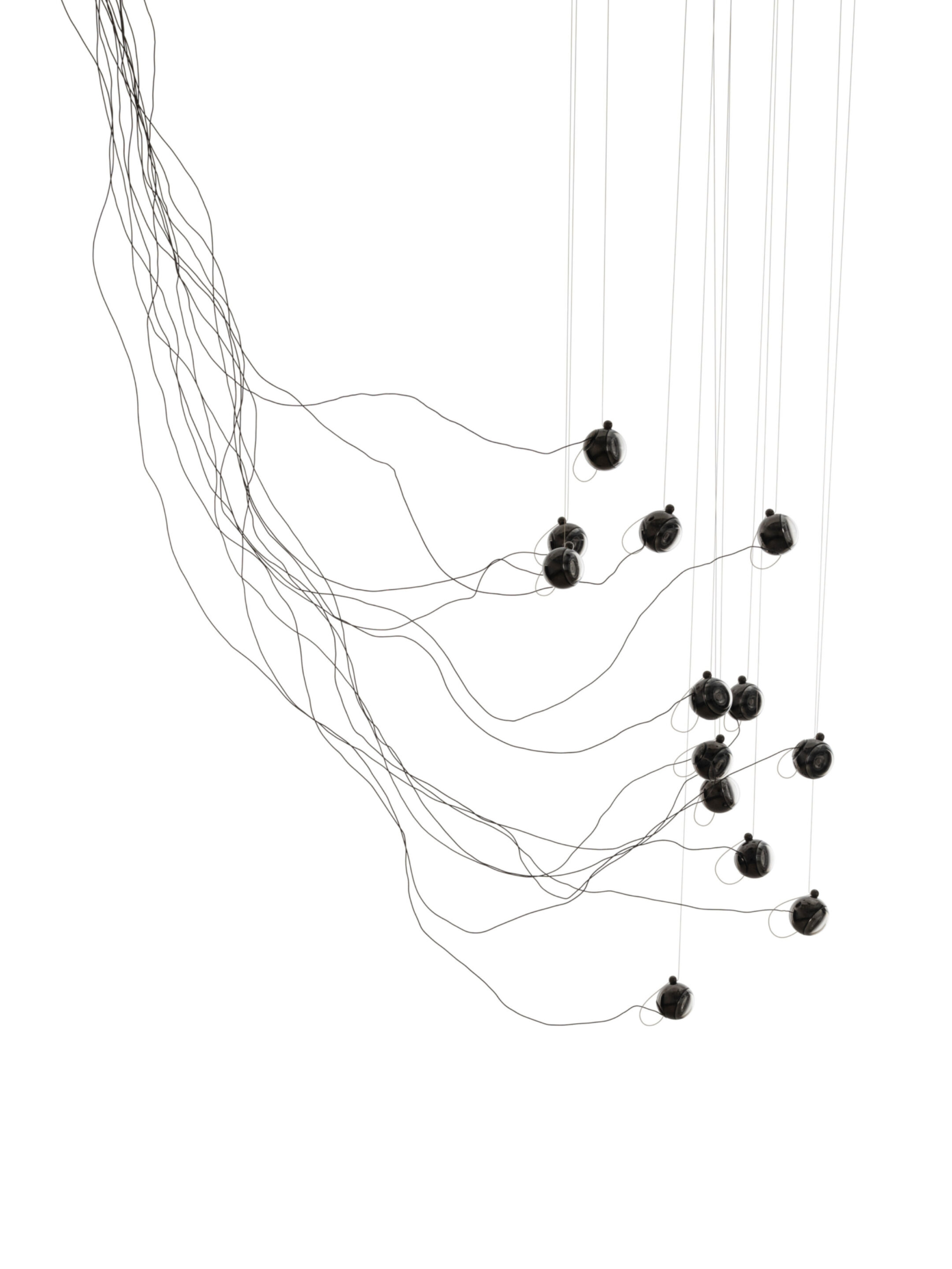 74 13 Sculptural Cable Black Off