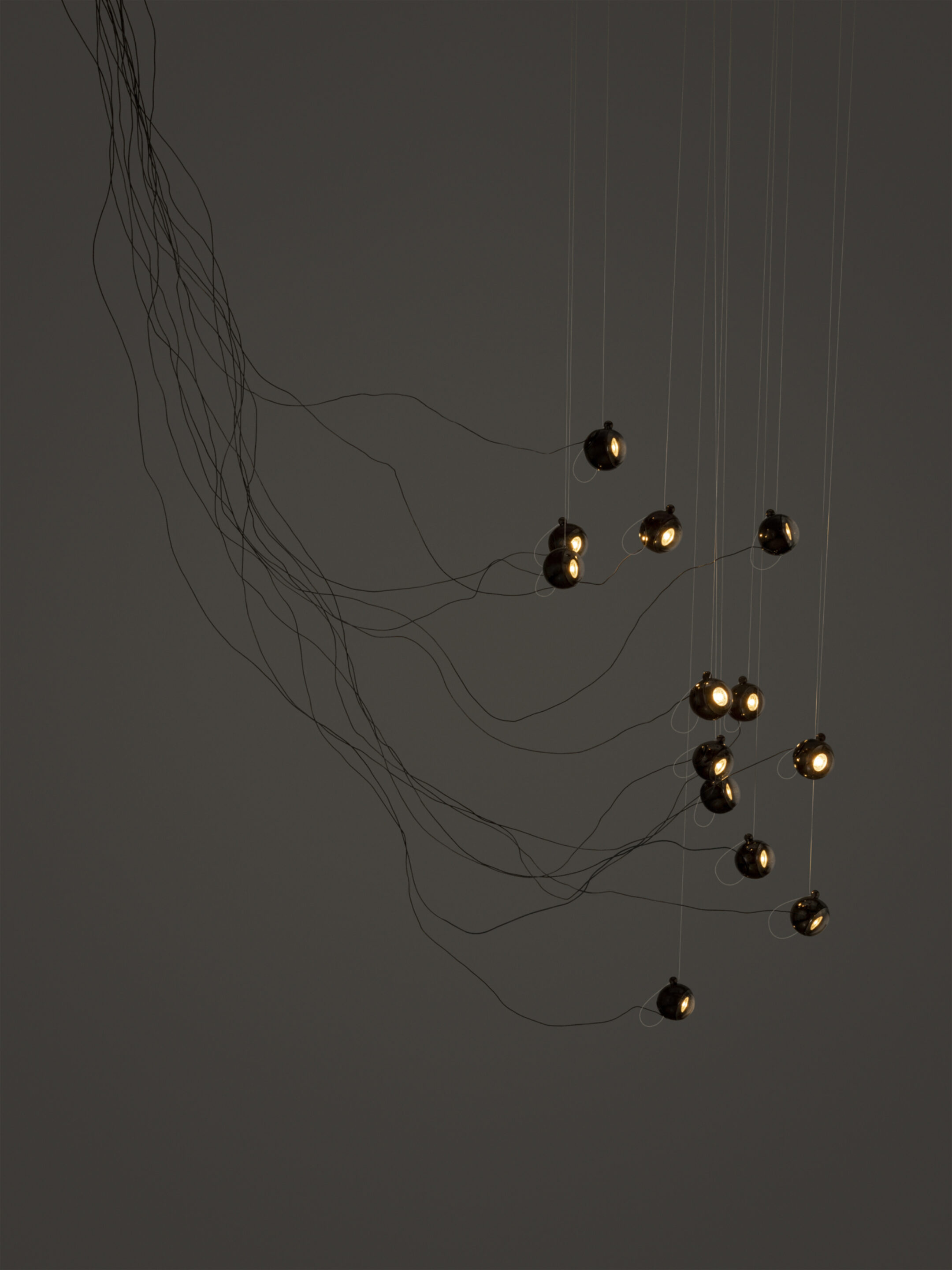 74 13 Sculptural Cable Black Dark