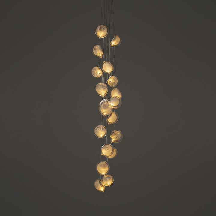 76 19 Cluster Column Dark thumb