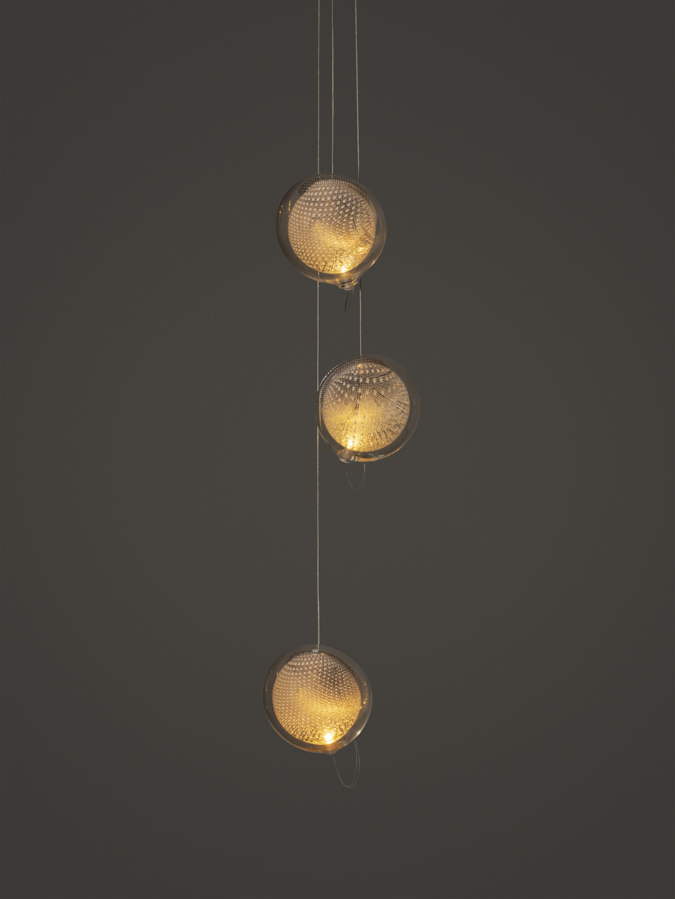 76 3 Cluster Column Dark