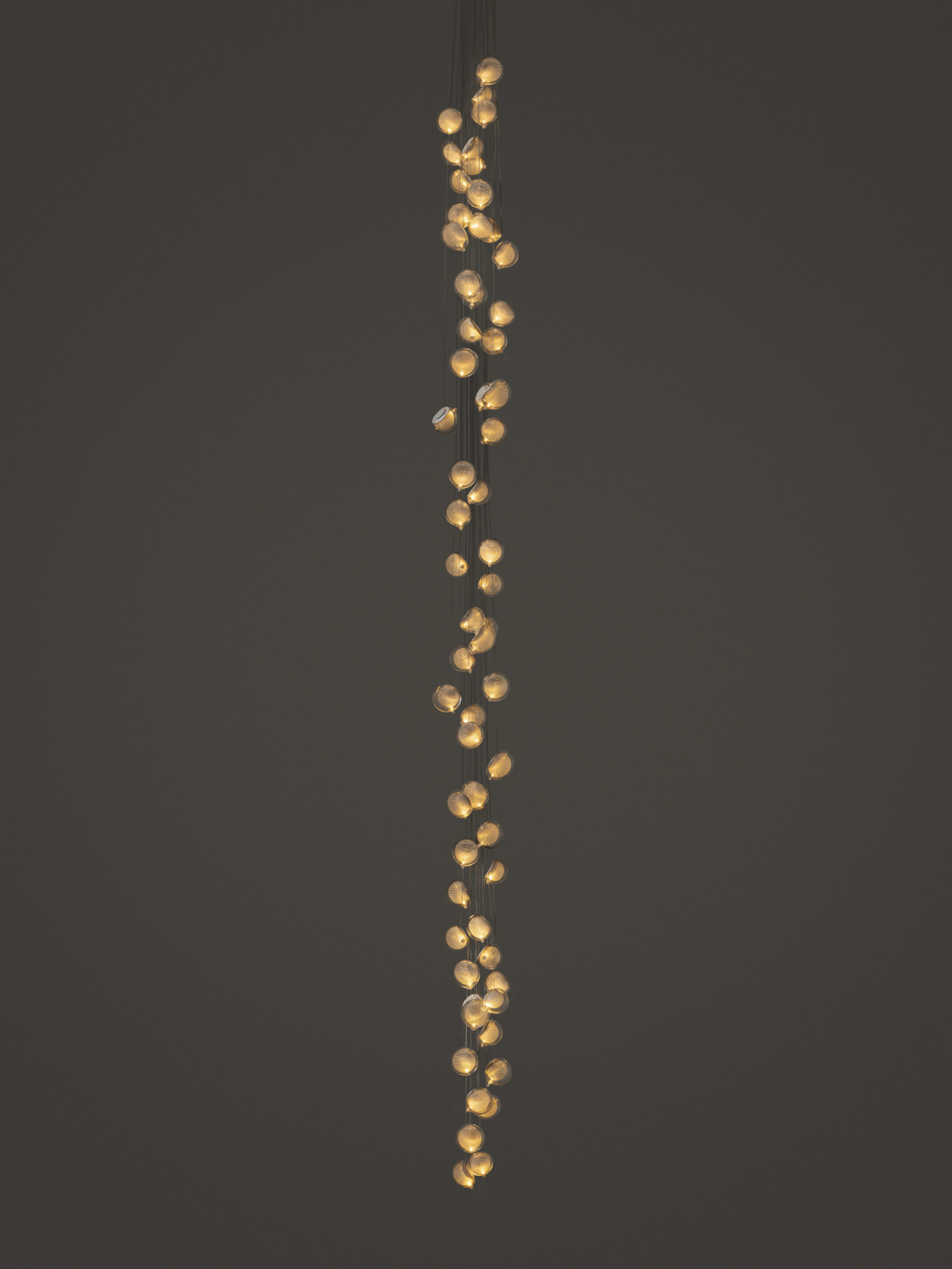 76 61 Cluster Column Long Dark