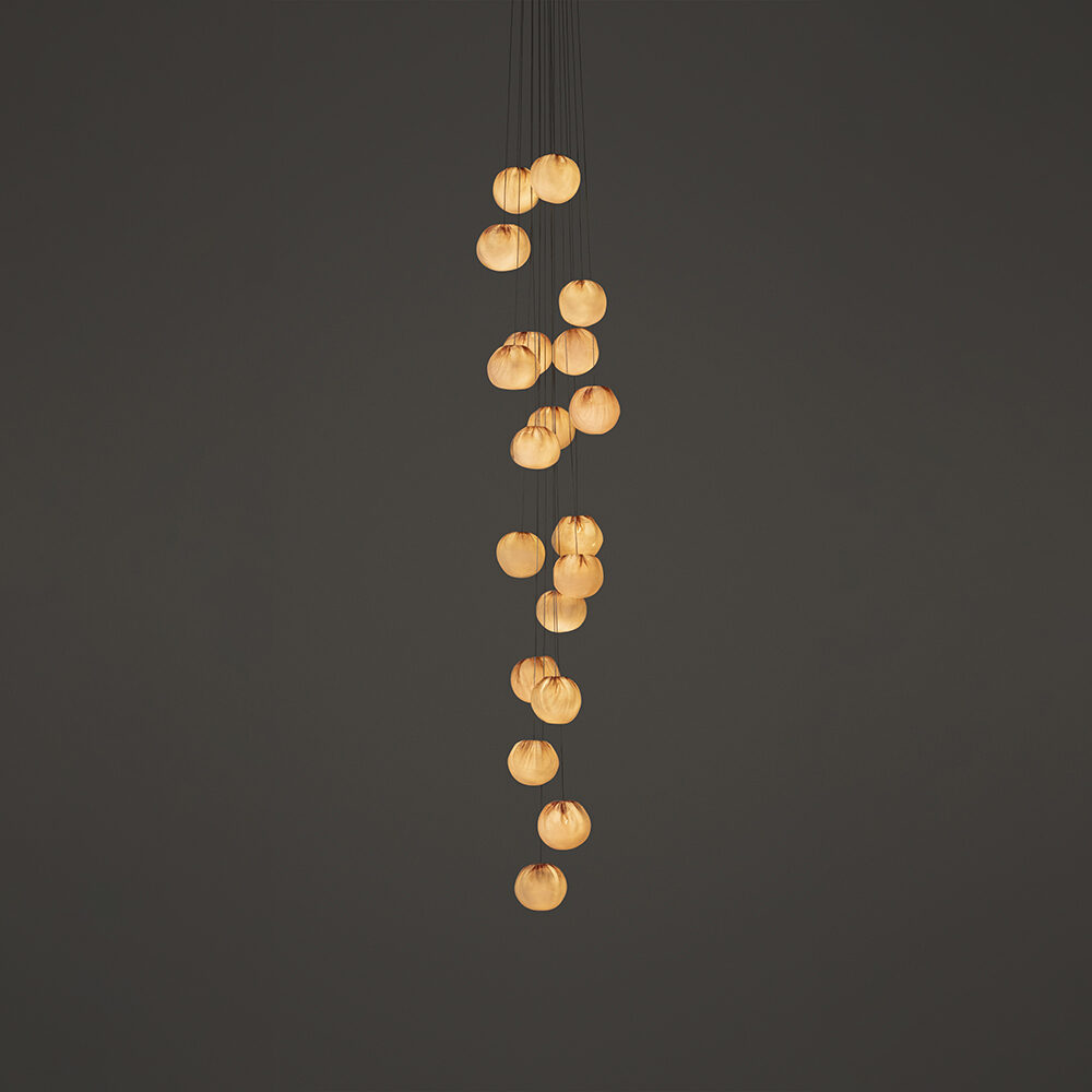 84 19 Cluster Column Dark thumb