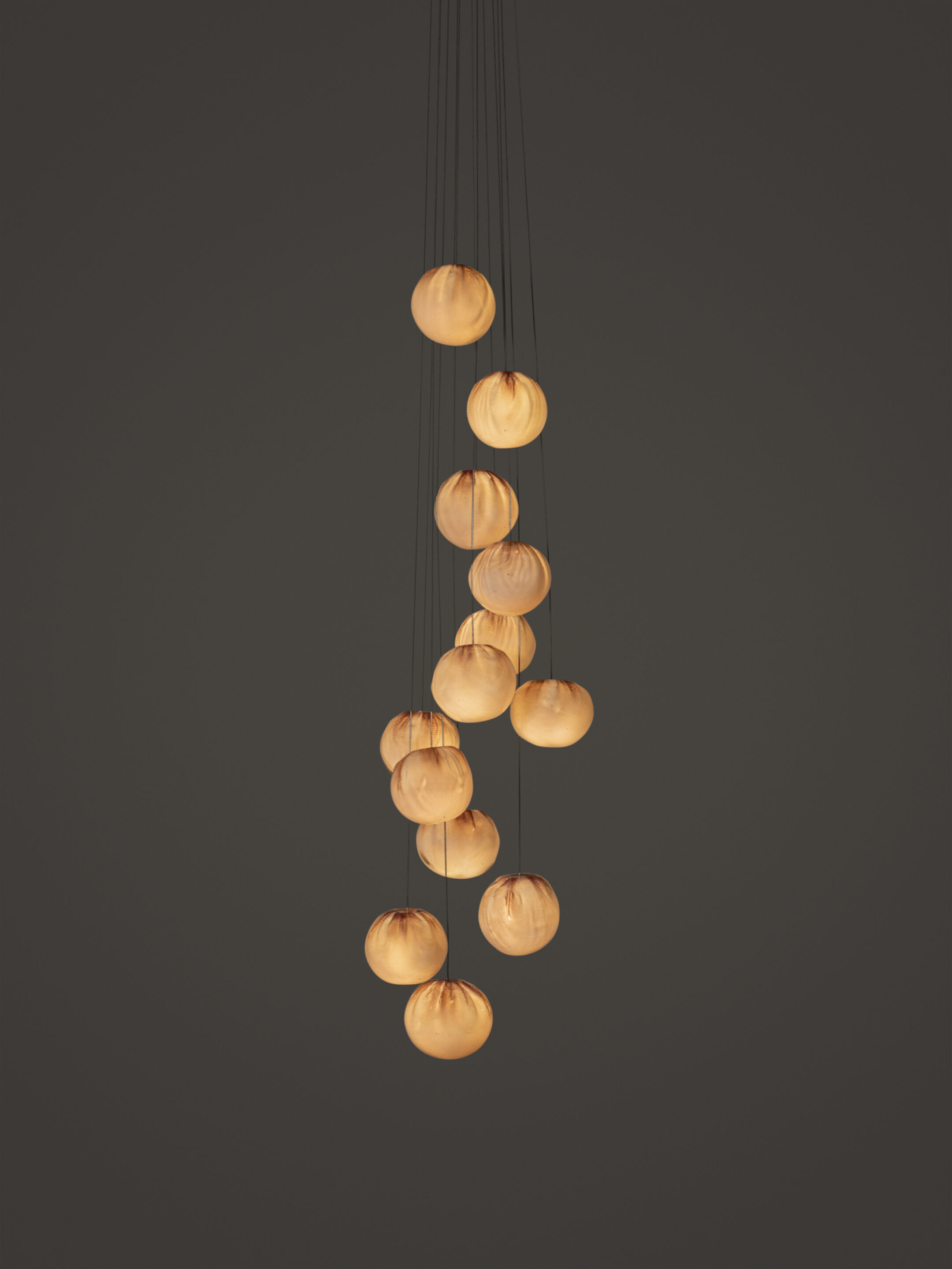 84 13 Cluster Column Dark