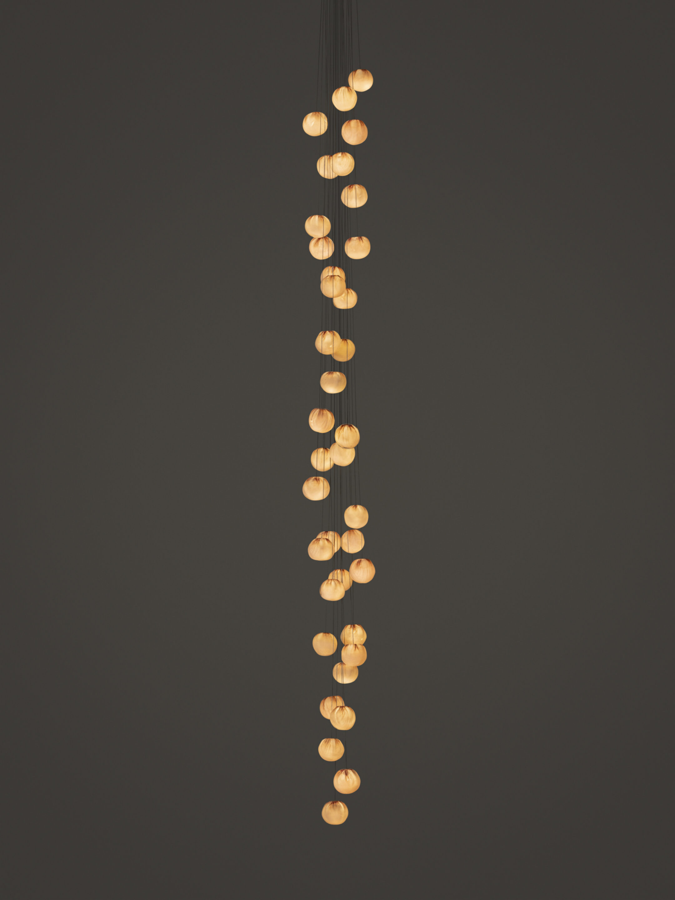 84 37 Cluster Column Long Dark