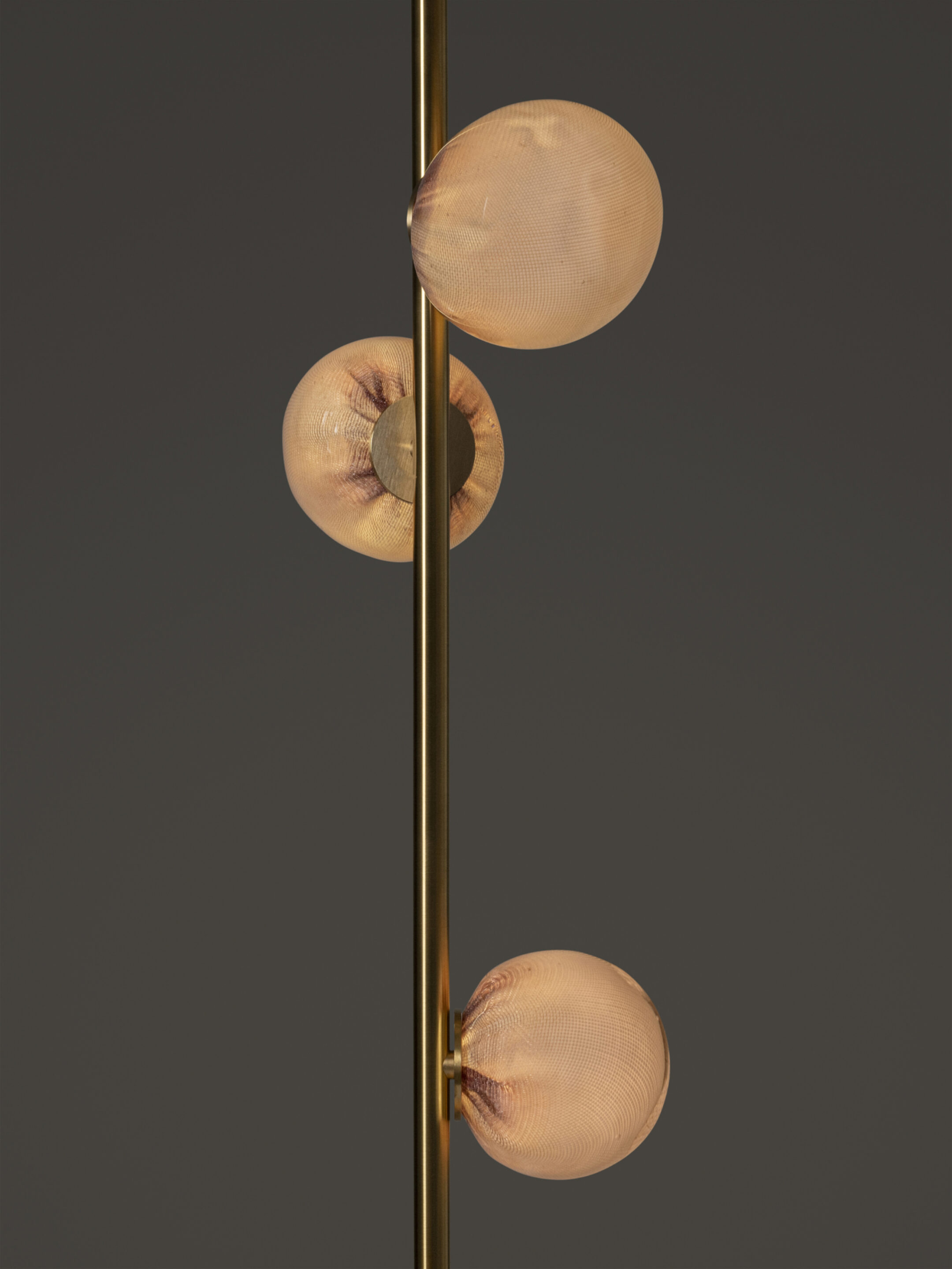 84 6 Floor Brass Dark Detail