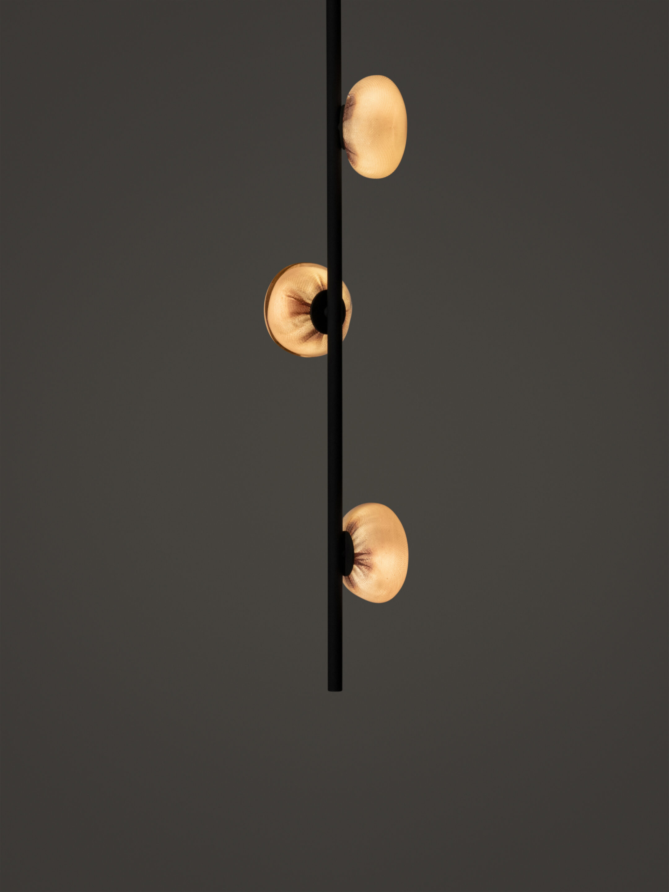 84v 3 Ceiling 3ft Black Dark