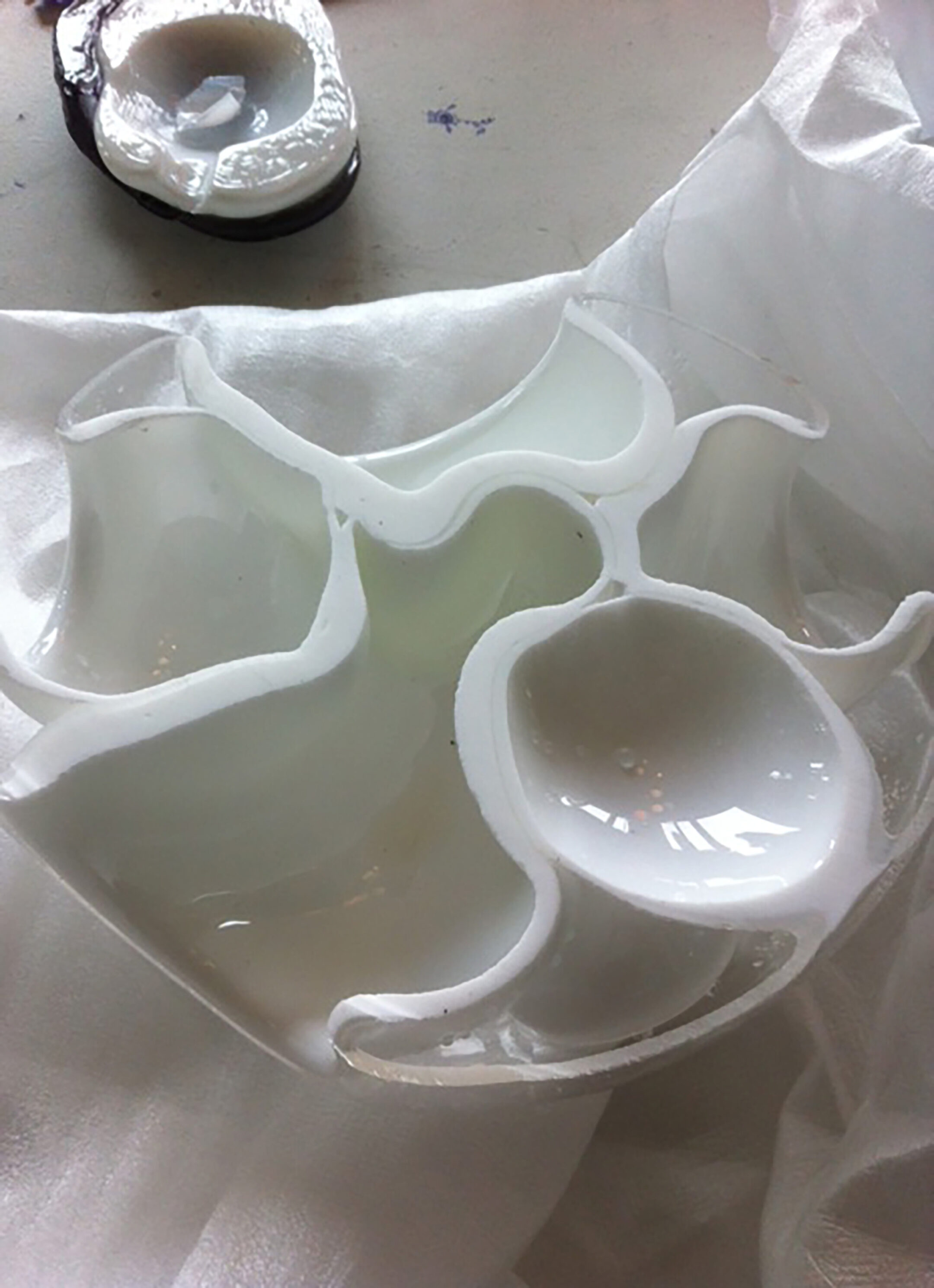 38 Cut 01