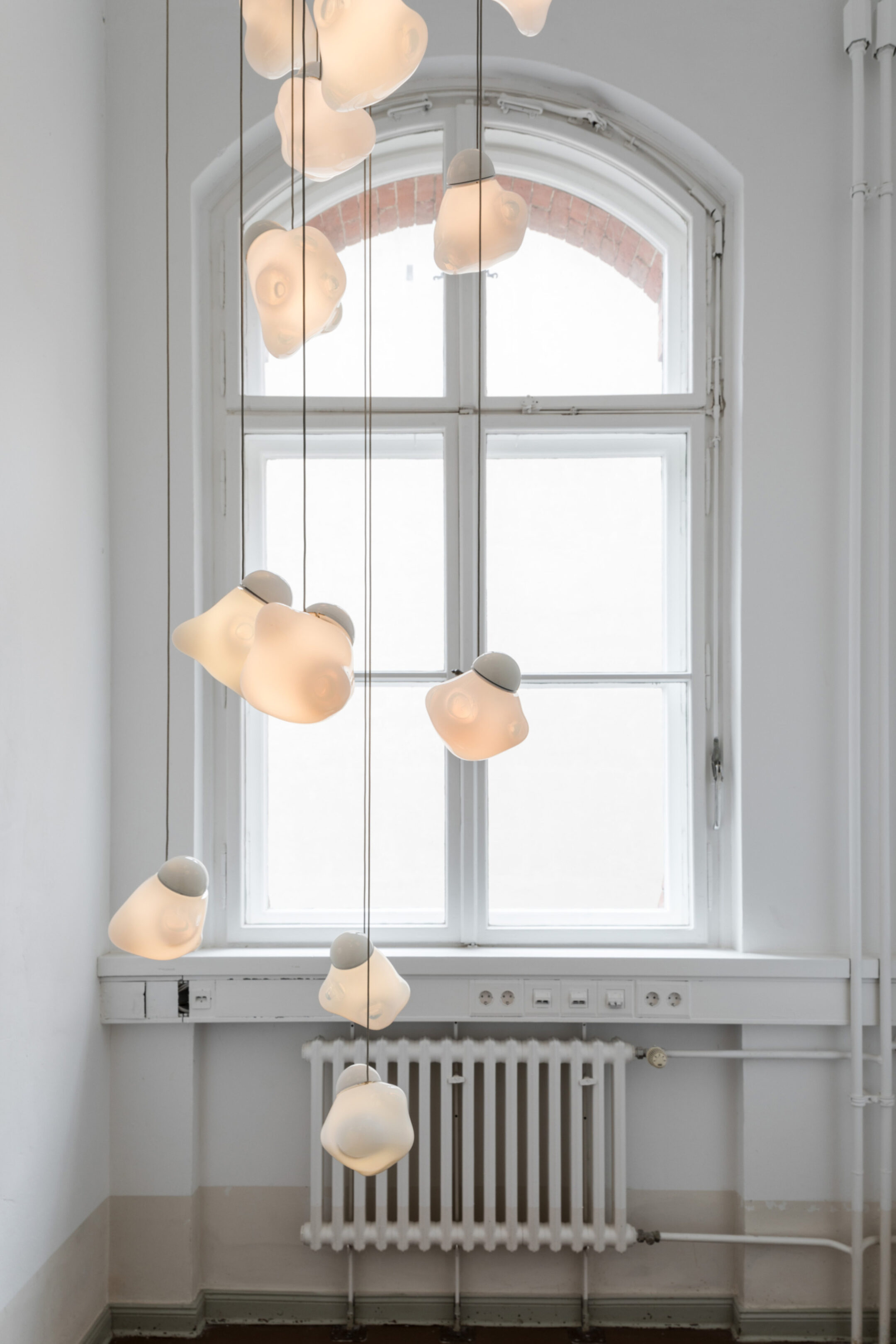 79 57 Opaline Fahim K 4519