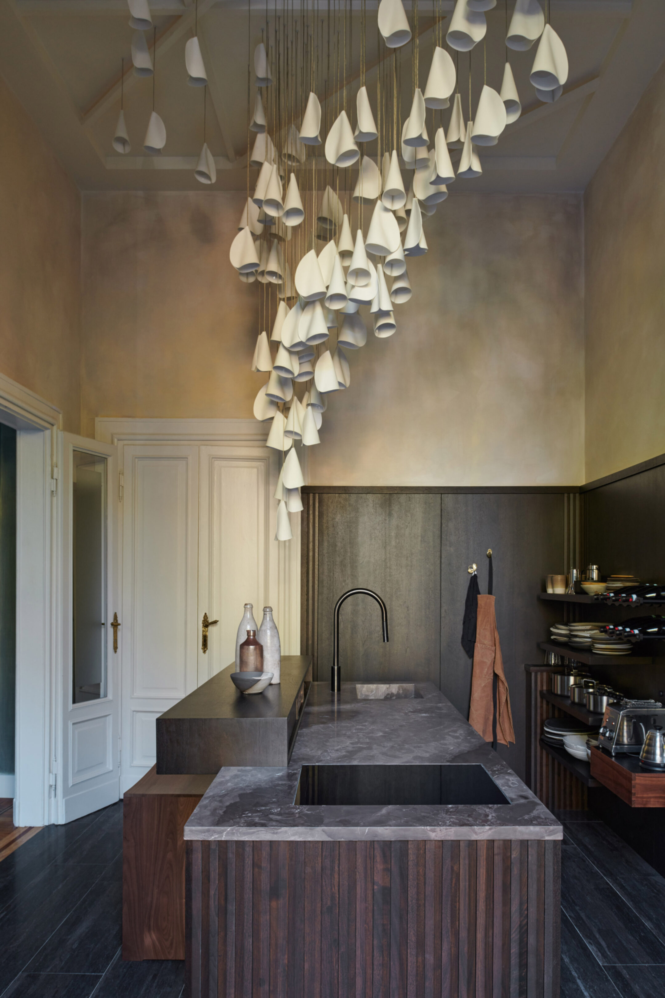 Milan Apartment 21 Paola P 16578