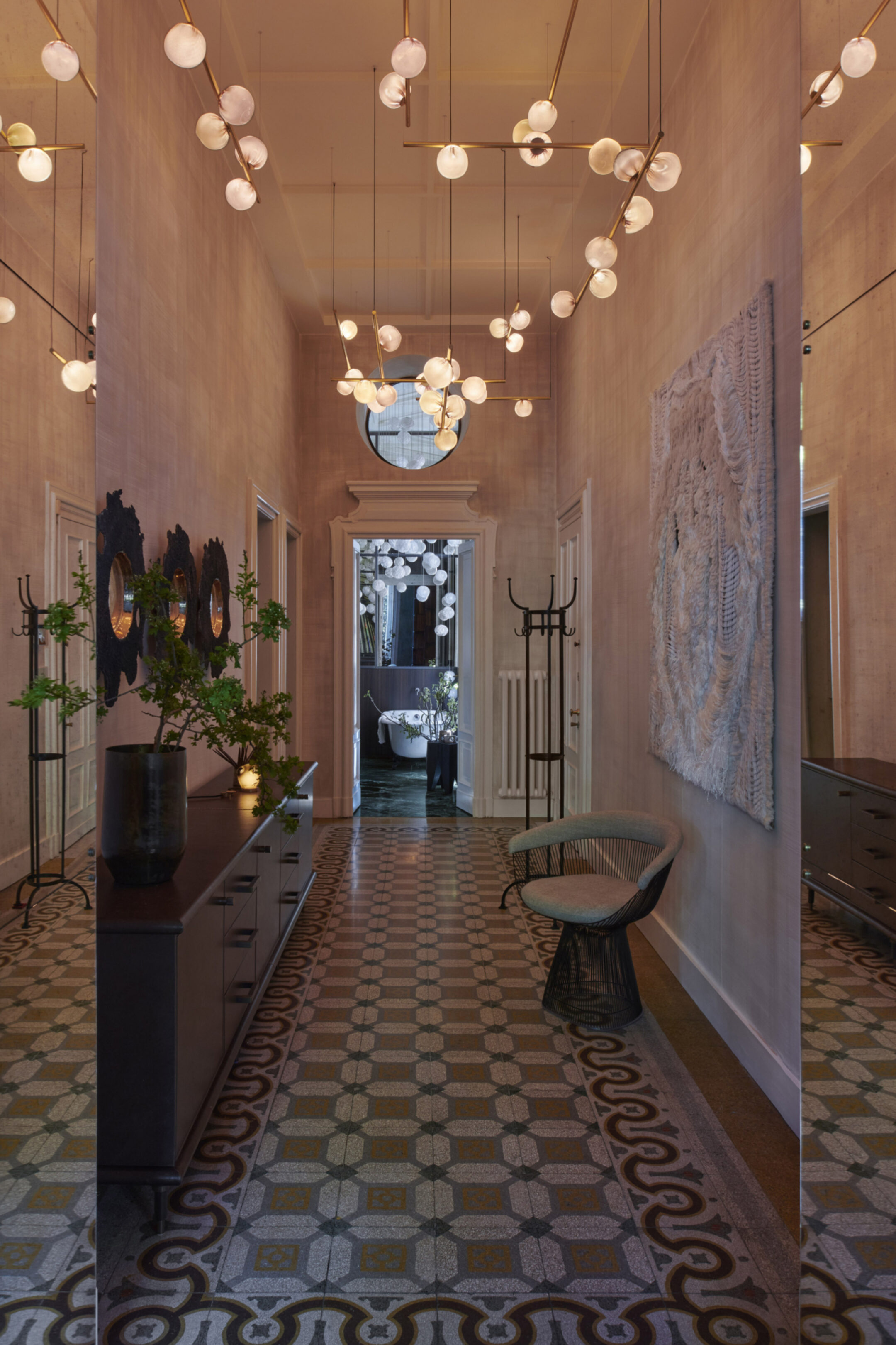 Milan Apartment 84 Paola P 16598