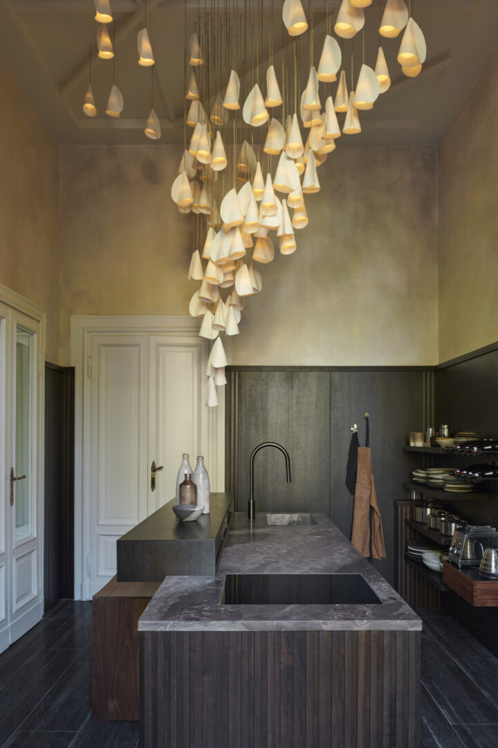 Milan Apartment 21 Paola P 16574
