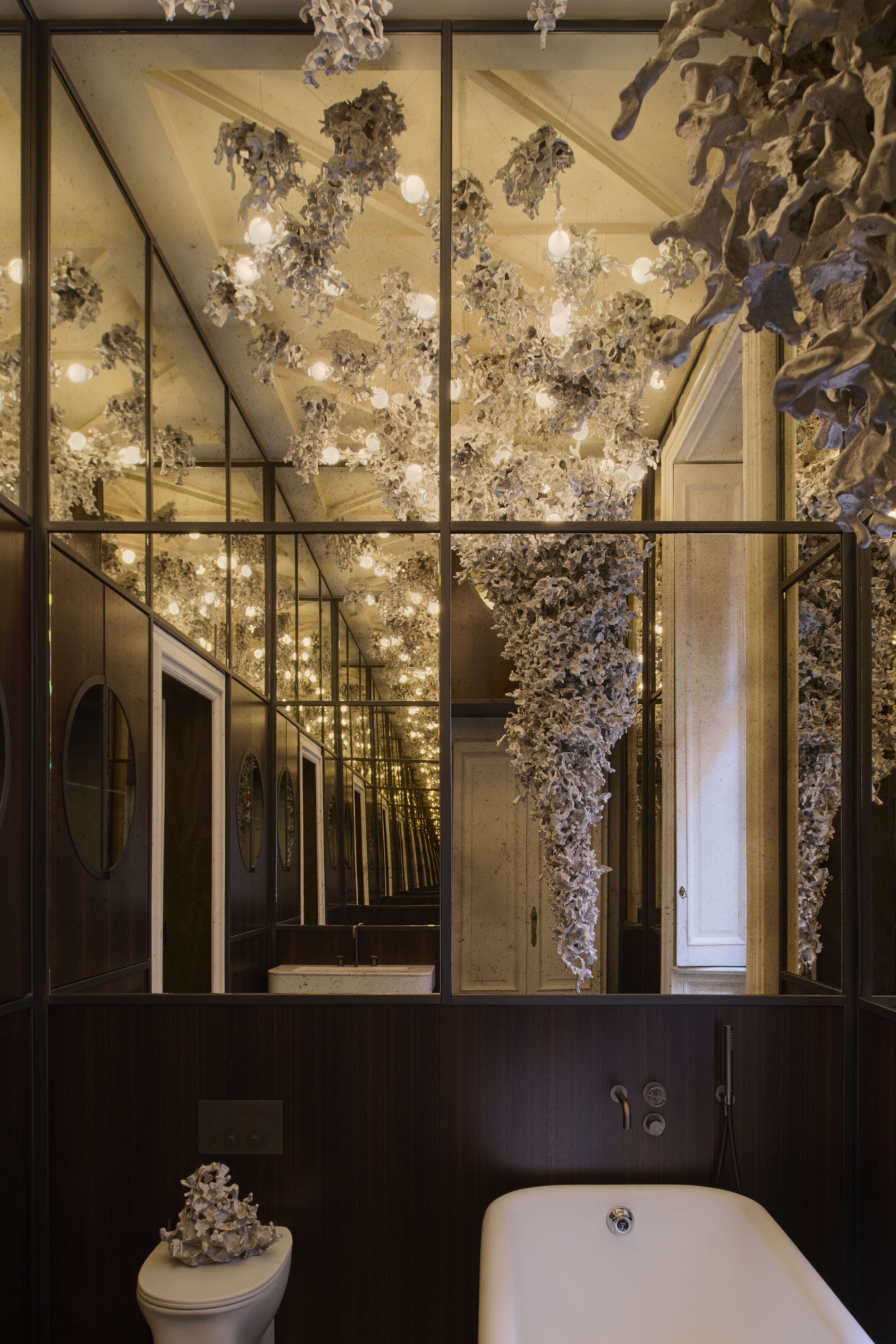 Milan Apartment 44 Paola P 1767
