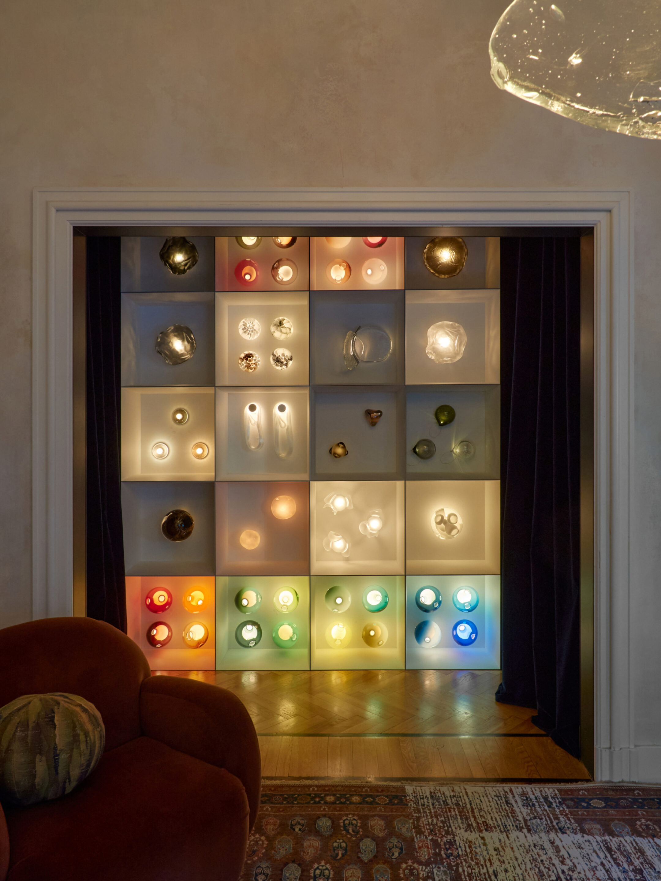 Milan Apartment colour wall Giulio G 0040